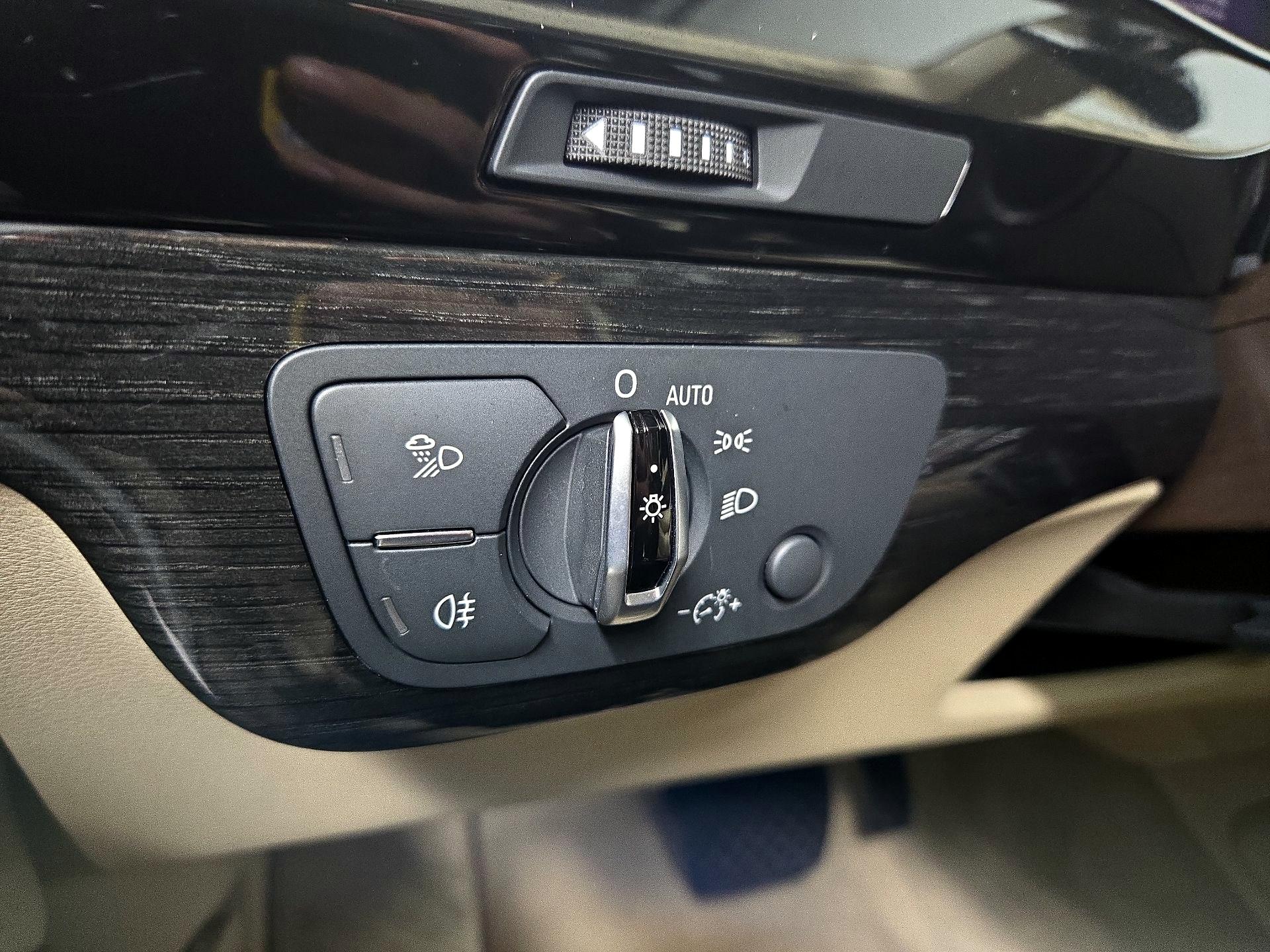 Thumbnail: 2018 Audi Q7 - 13