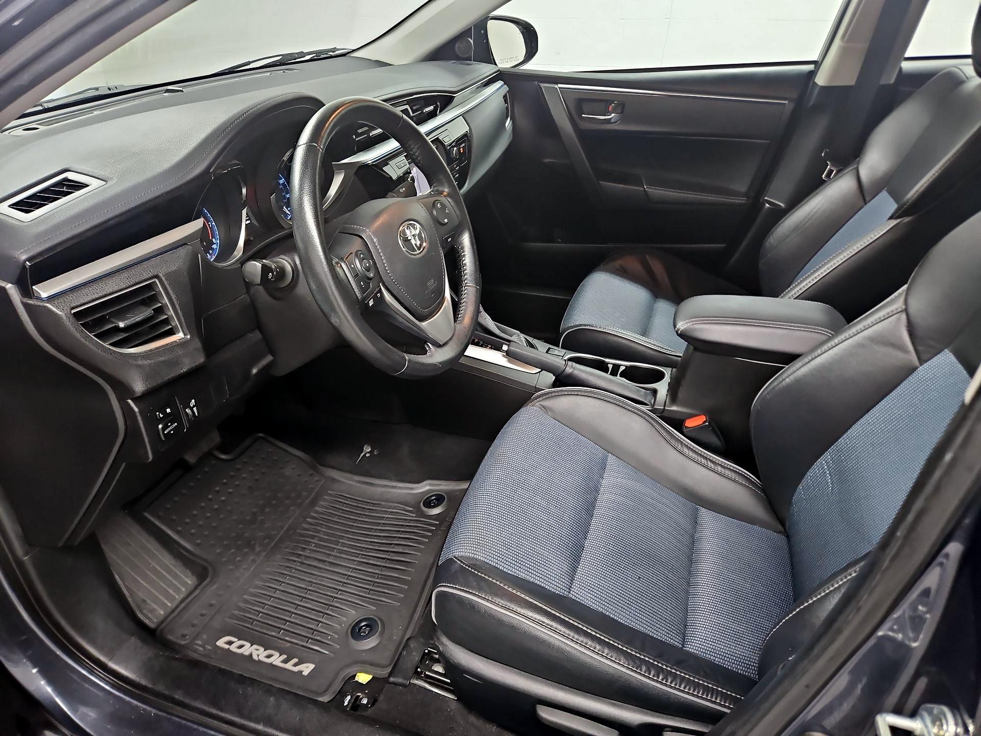 Thumbnail: 2015 Toyota Corolla - 11