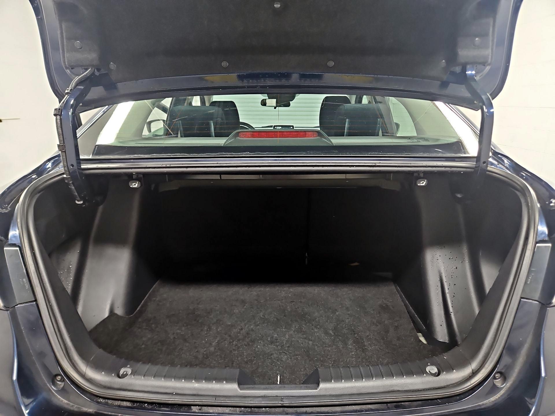 Thumbnail: 2017 Toyota Yaris iA - 20