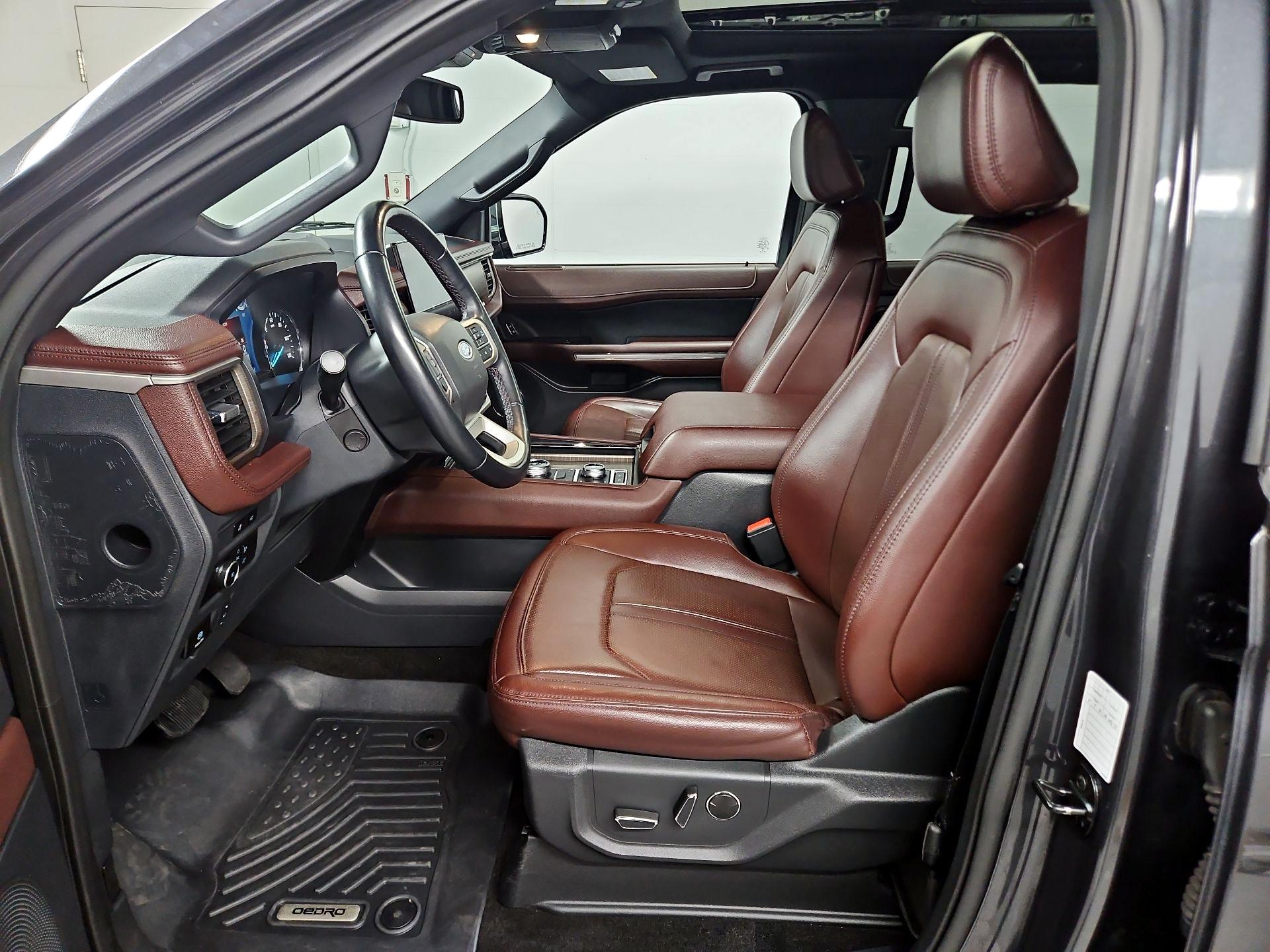 Thumbnail: 2022 Ford Expedition - 11