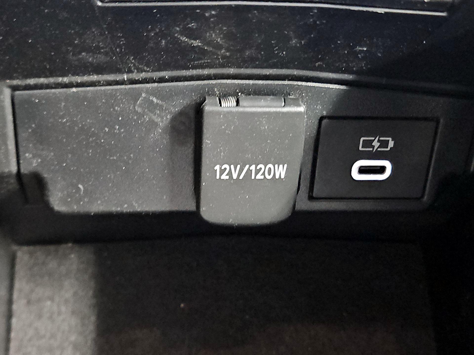 Thumbnail: 2023 Toyota Corolla - 18