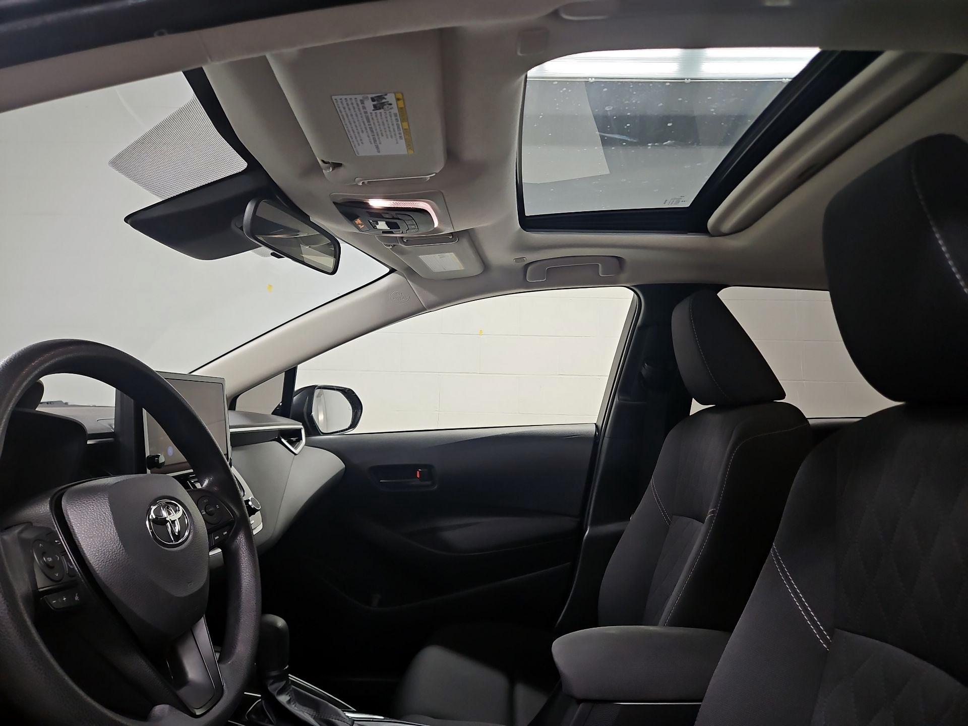 Thumbnail: 2023 Toyota Corolla - 19