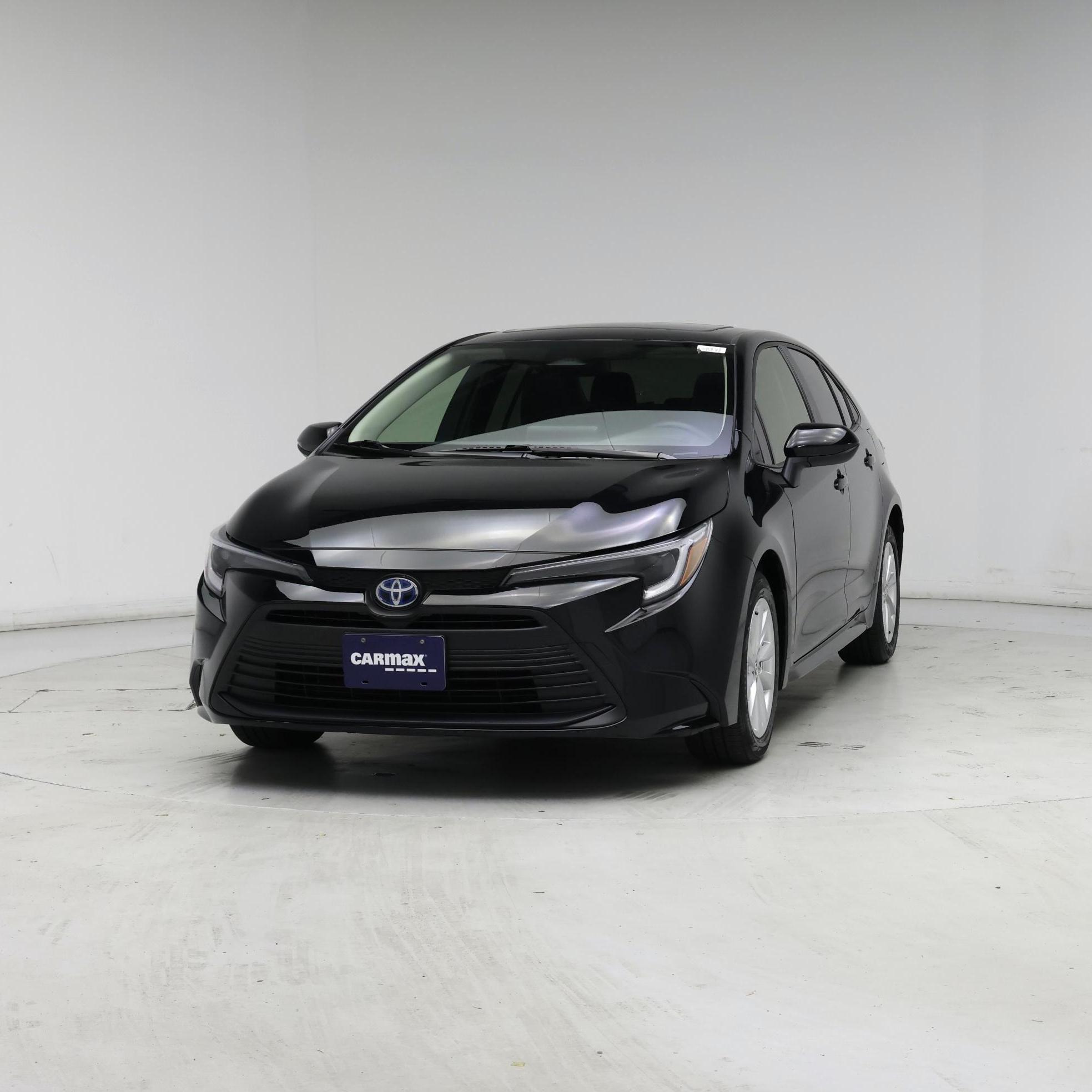 Thumbnail: 2023 Toyota Corolla - 4