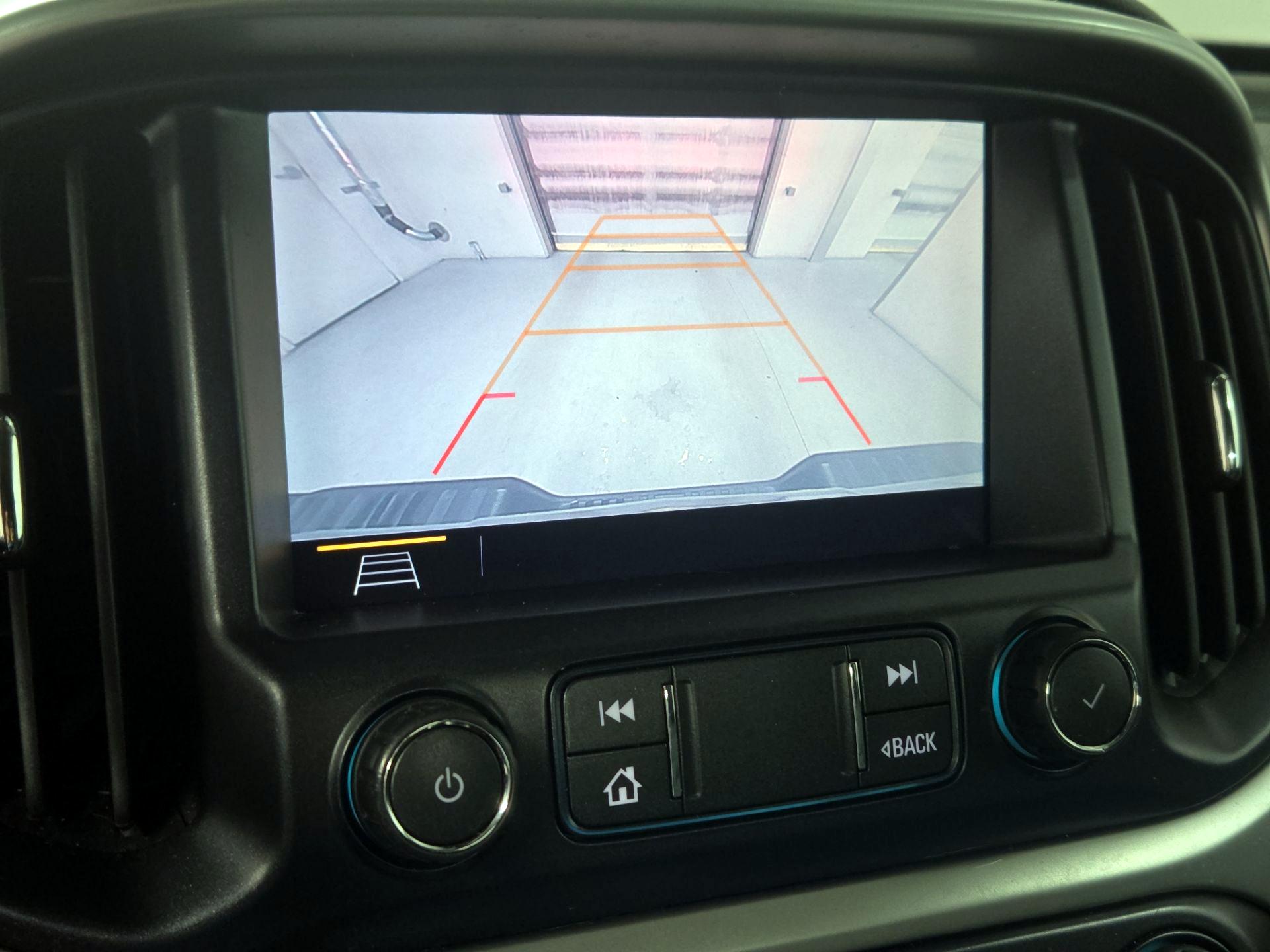 Thumbnail: 2019 Chevrolet Colorado - 14