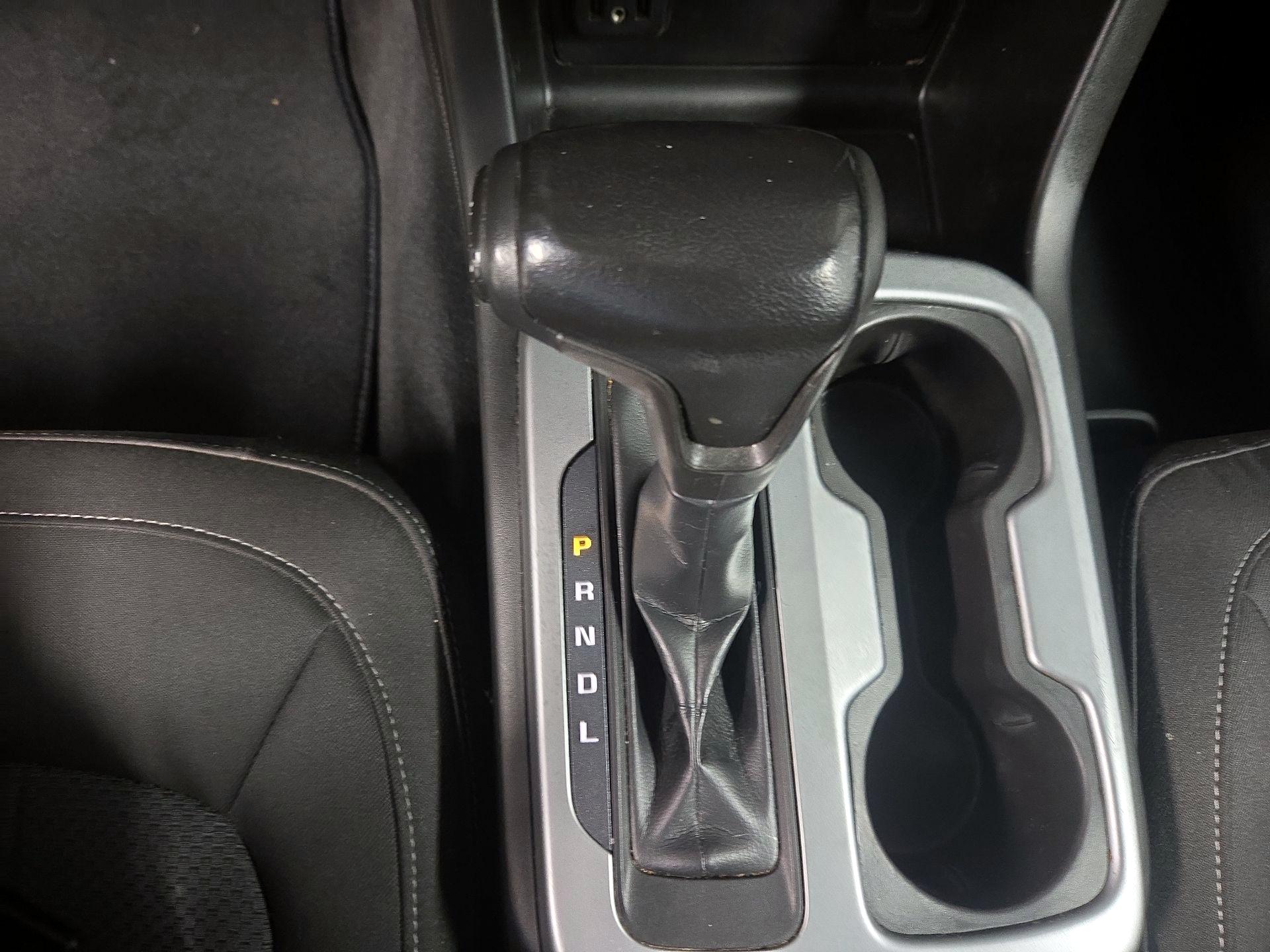 Thumbnail: 2019 Chevrolet Colorado - 17