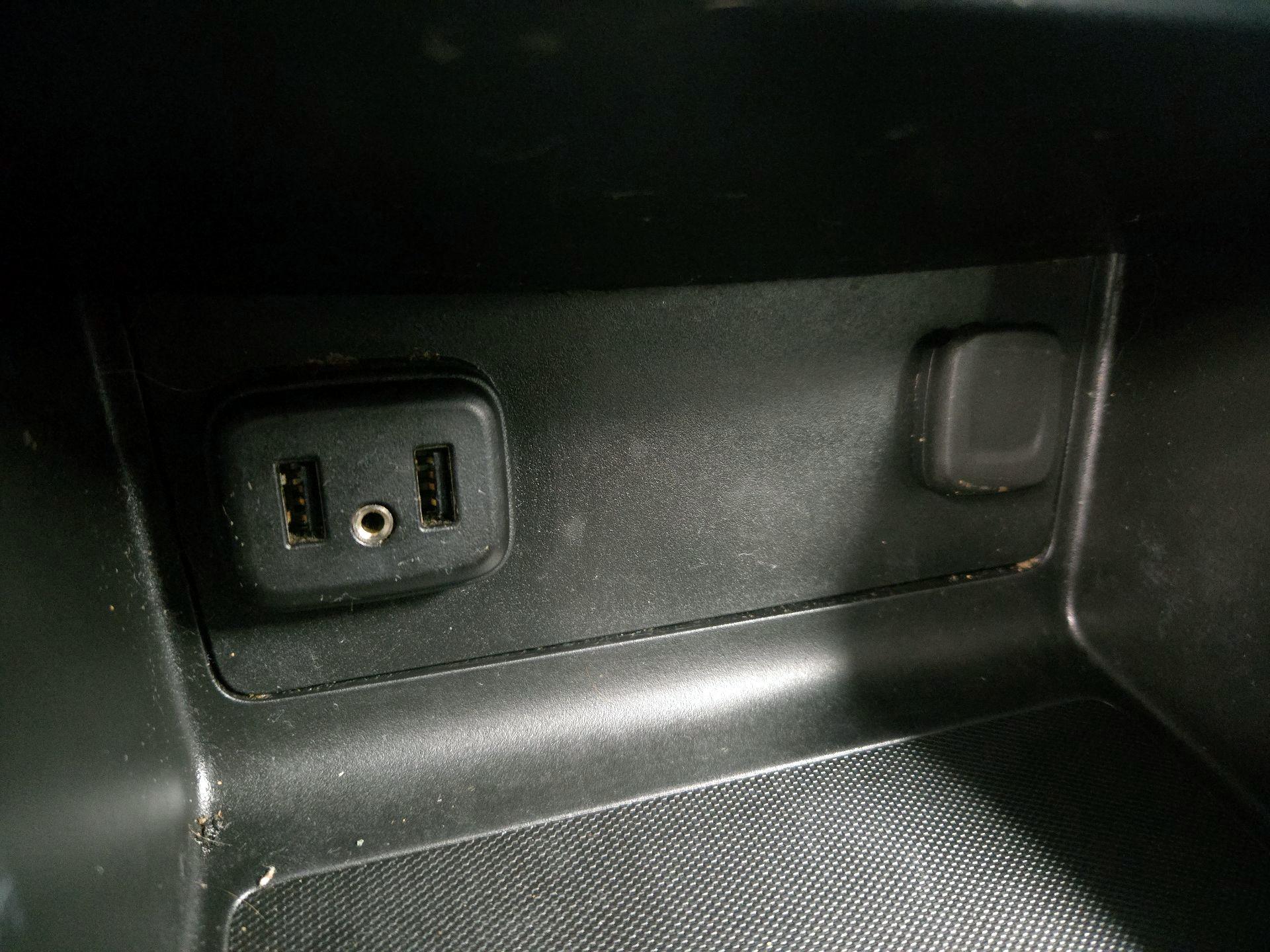 Thumbnail: 2019 Chevrolet Colorado - 18