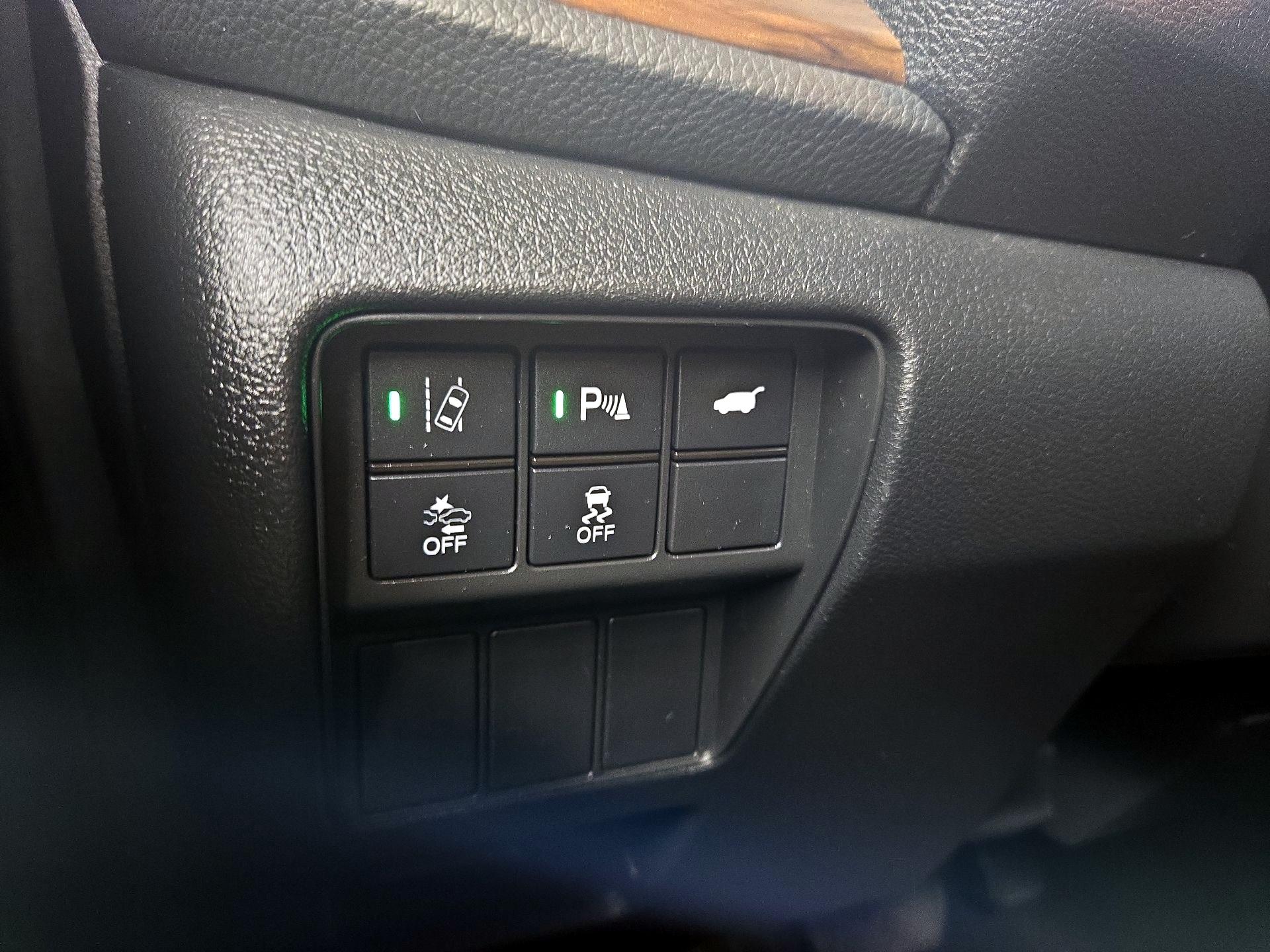 Thumbnail: 2020 Honda CR-V - 13