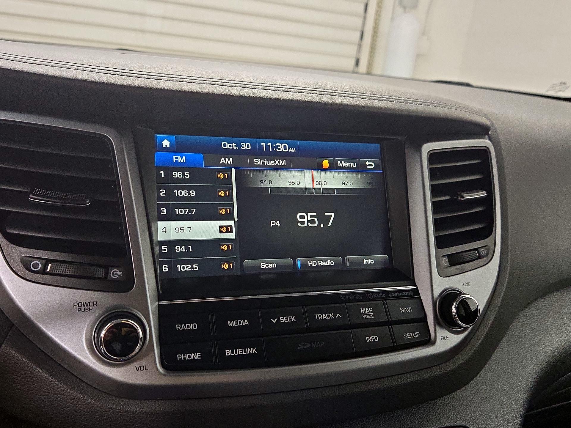 Thumbnail: 2017 Hyundai Tucson - 16