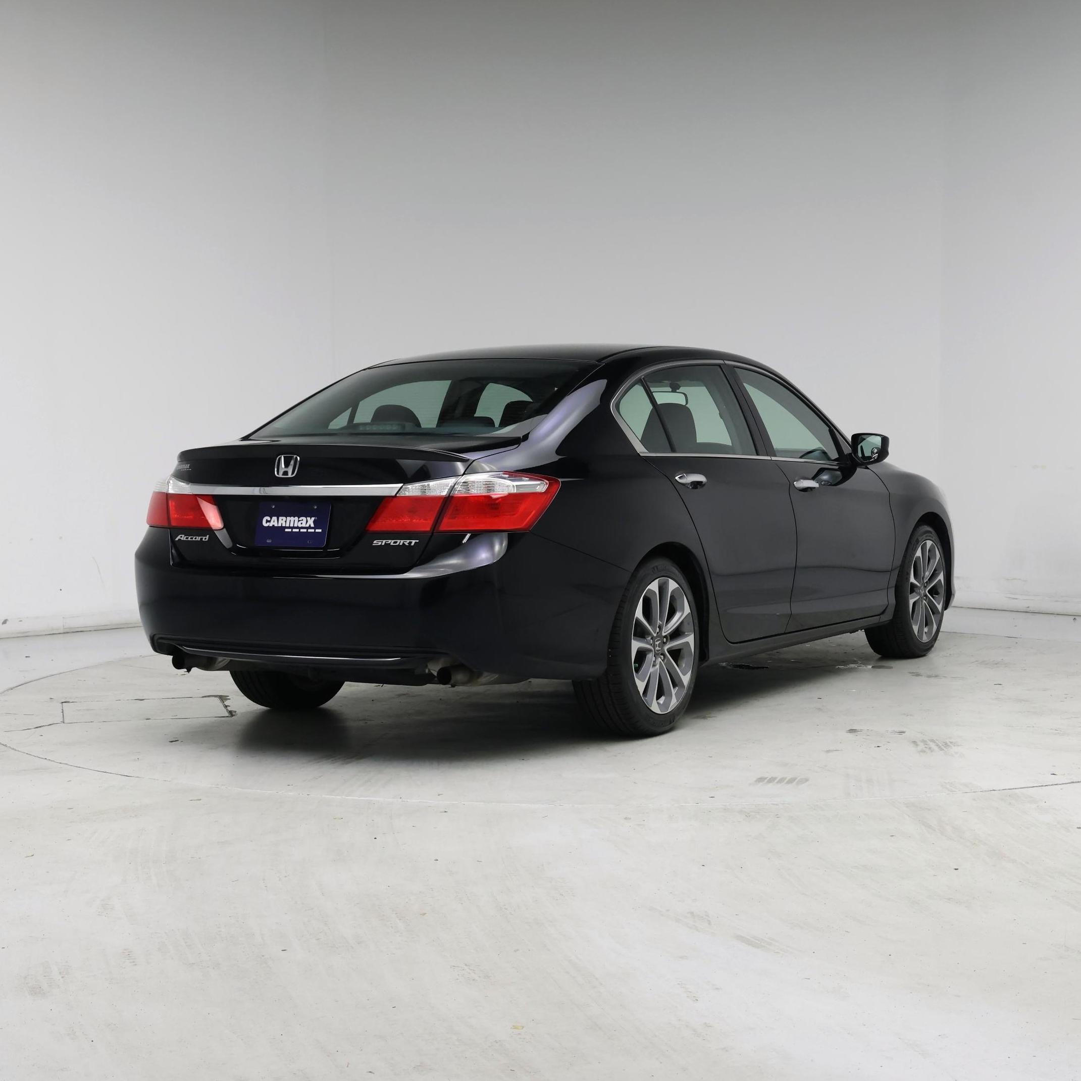 Thumbnail: 2015 Honda Accord - 8