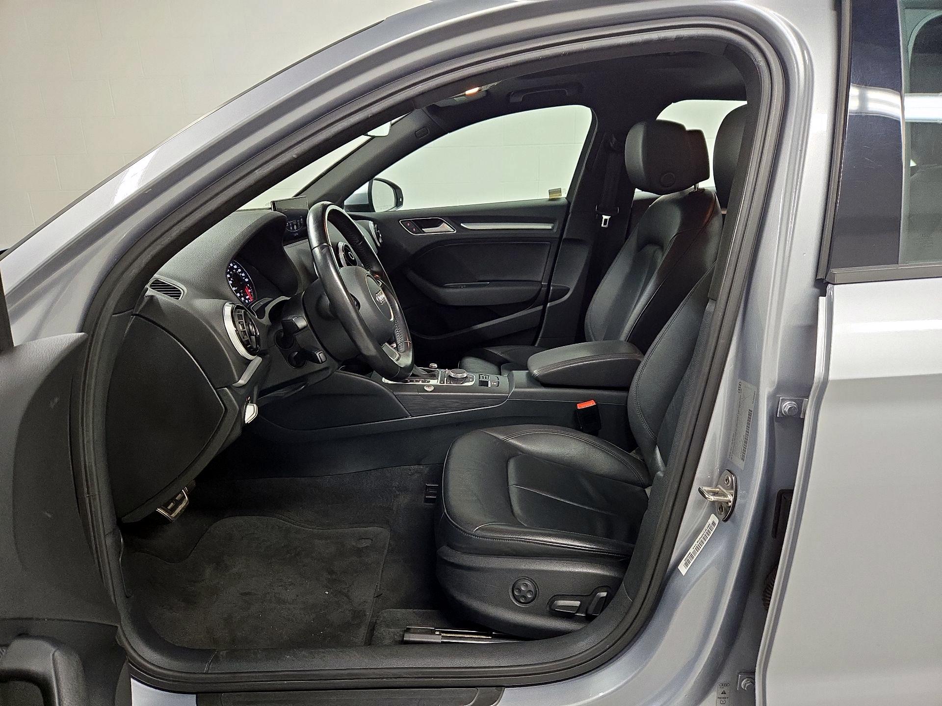 Thumbnail: 2016 Audi A3 - 11