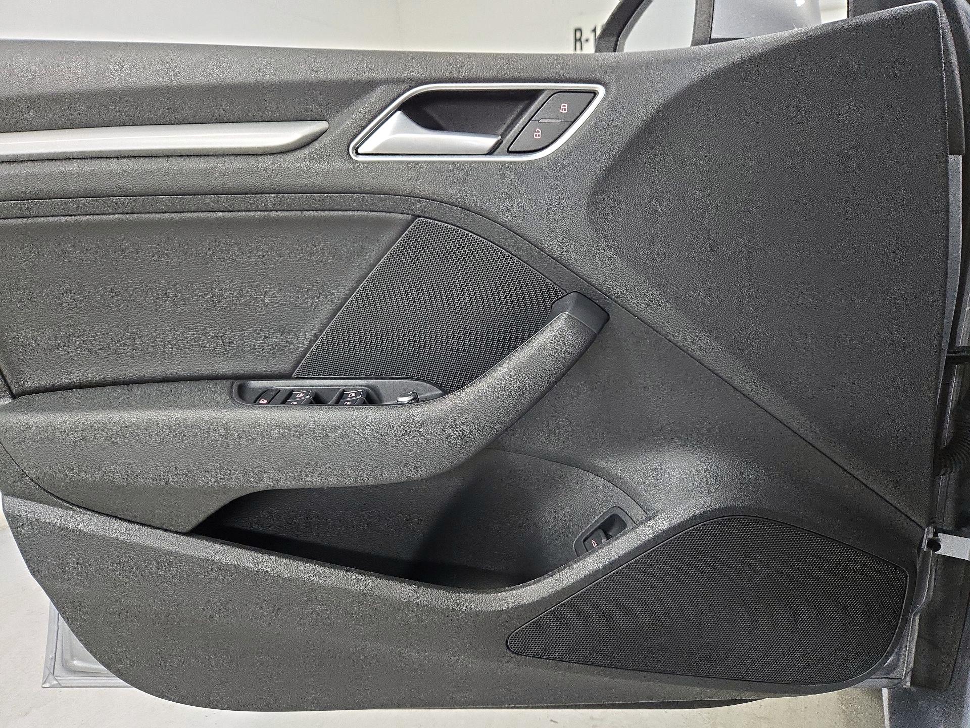 Thumbnail: 2016 Audi A3 - 12