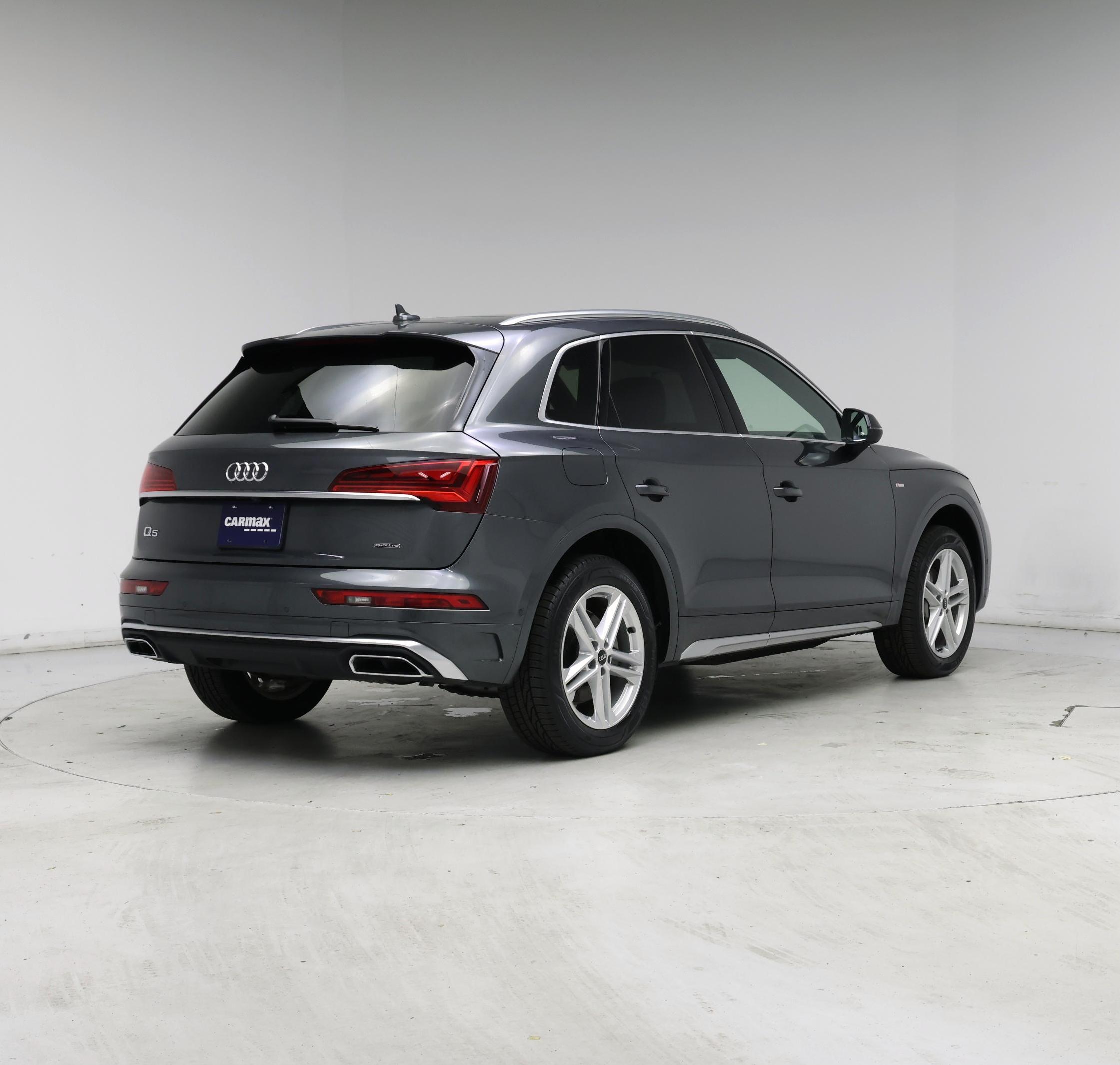 Thumbnail: 2021 Audi Q5 - 8