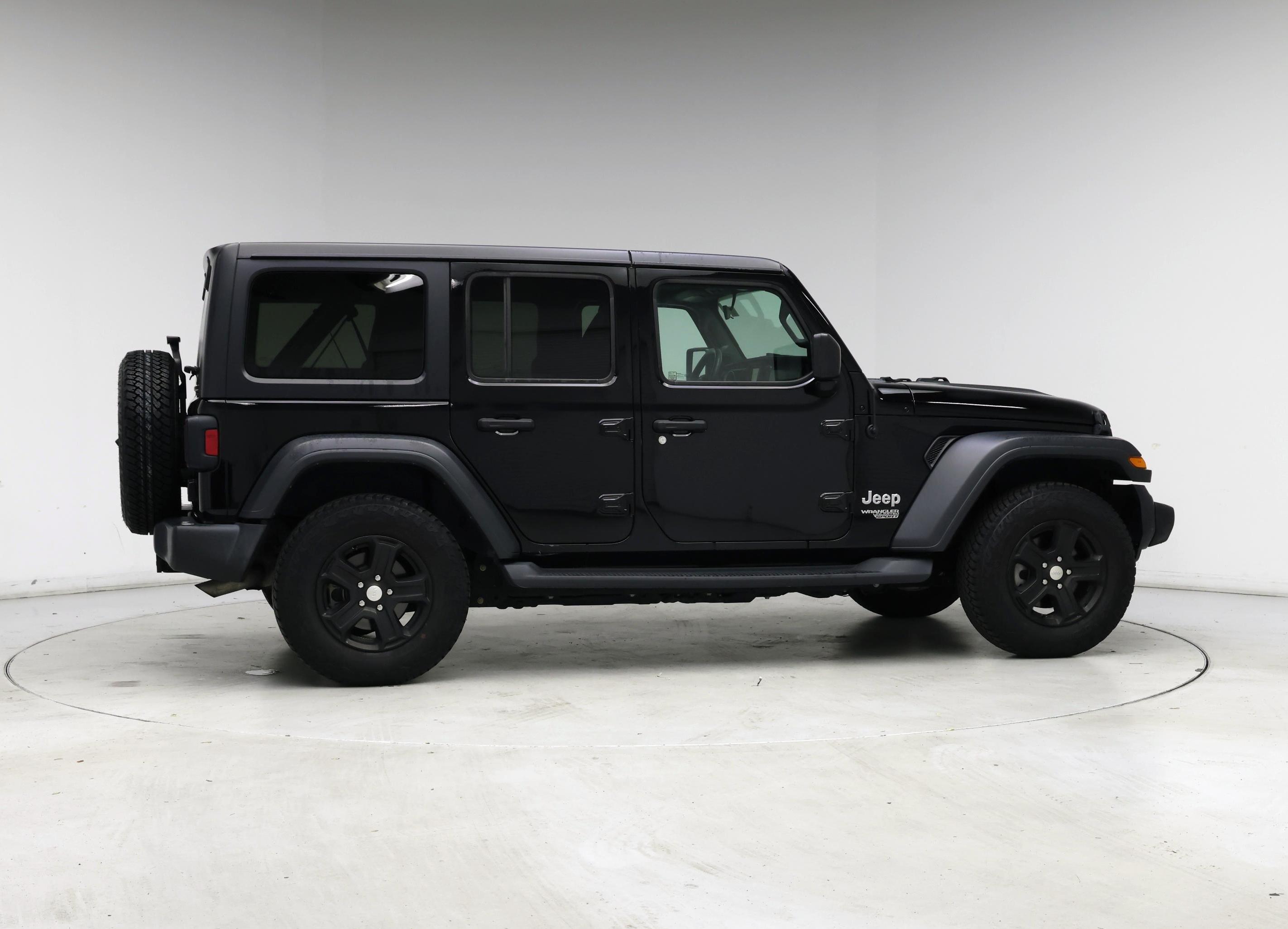 Thumbnail: 2018 Jeep Wrangler - 7