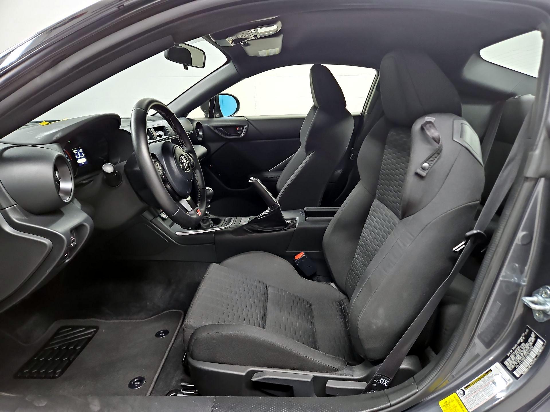 Thumbnail: 2023 Toyota GR86 - 11