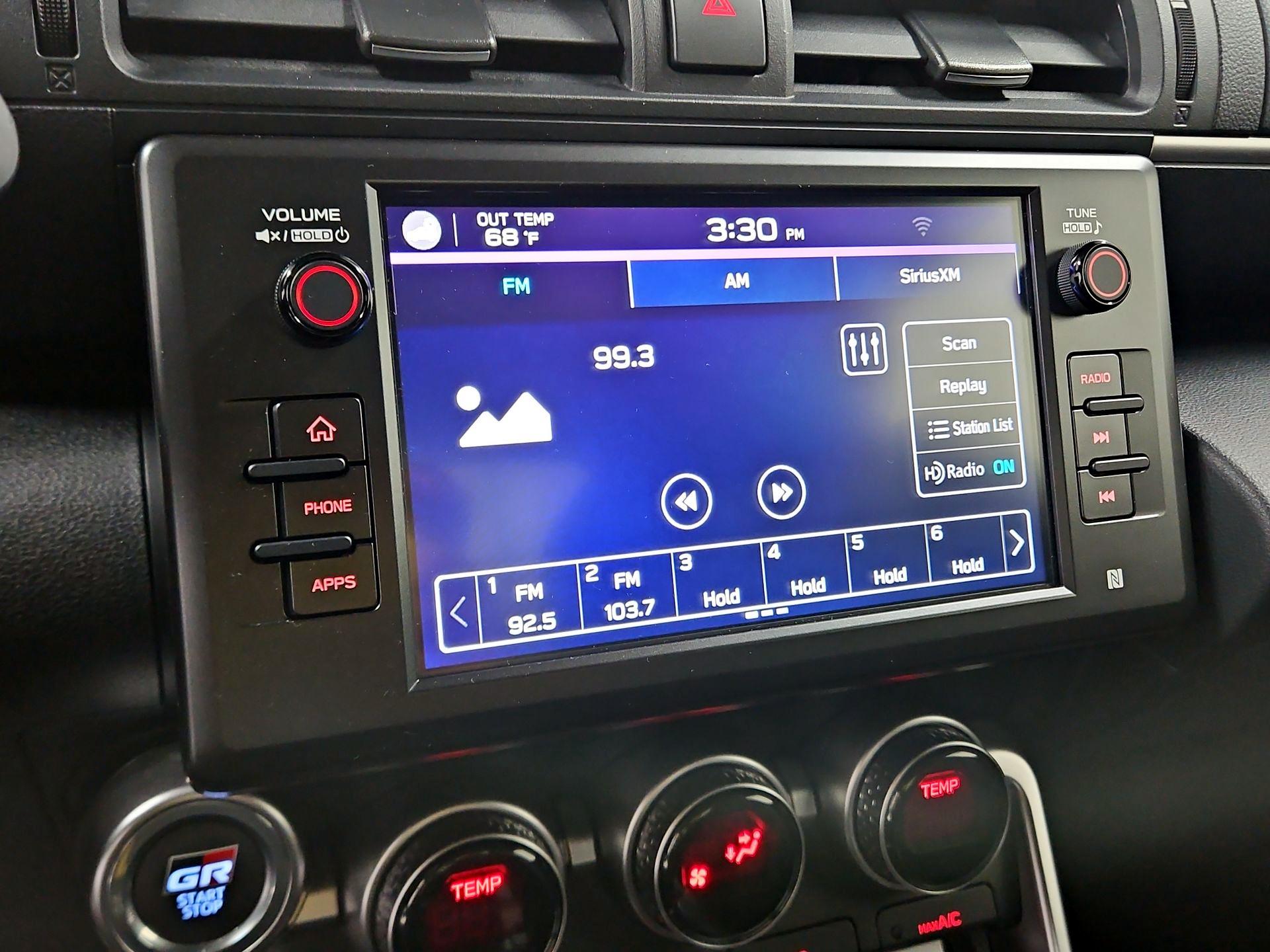 Thumbnail: 2023 Toyota GR86 - 15