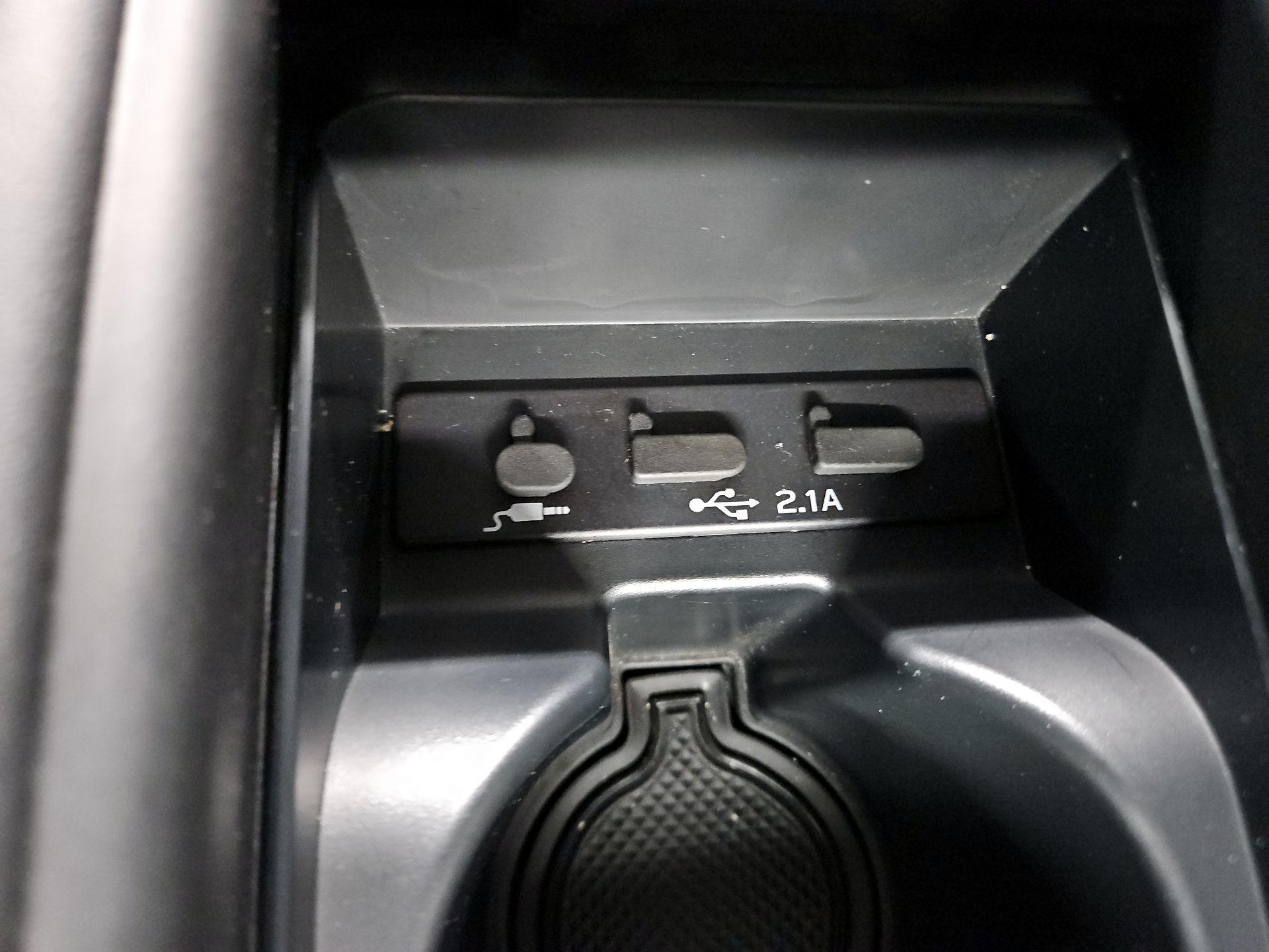 Thumbnail: 2023 Toyota GR86 - 18