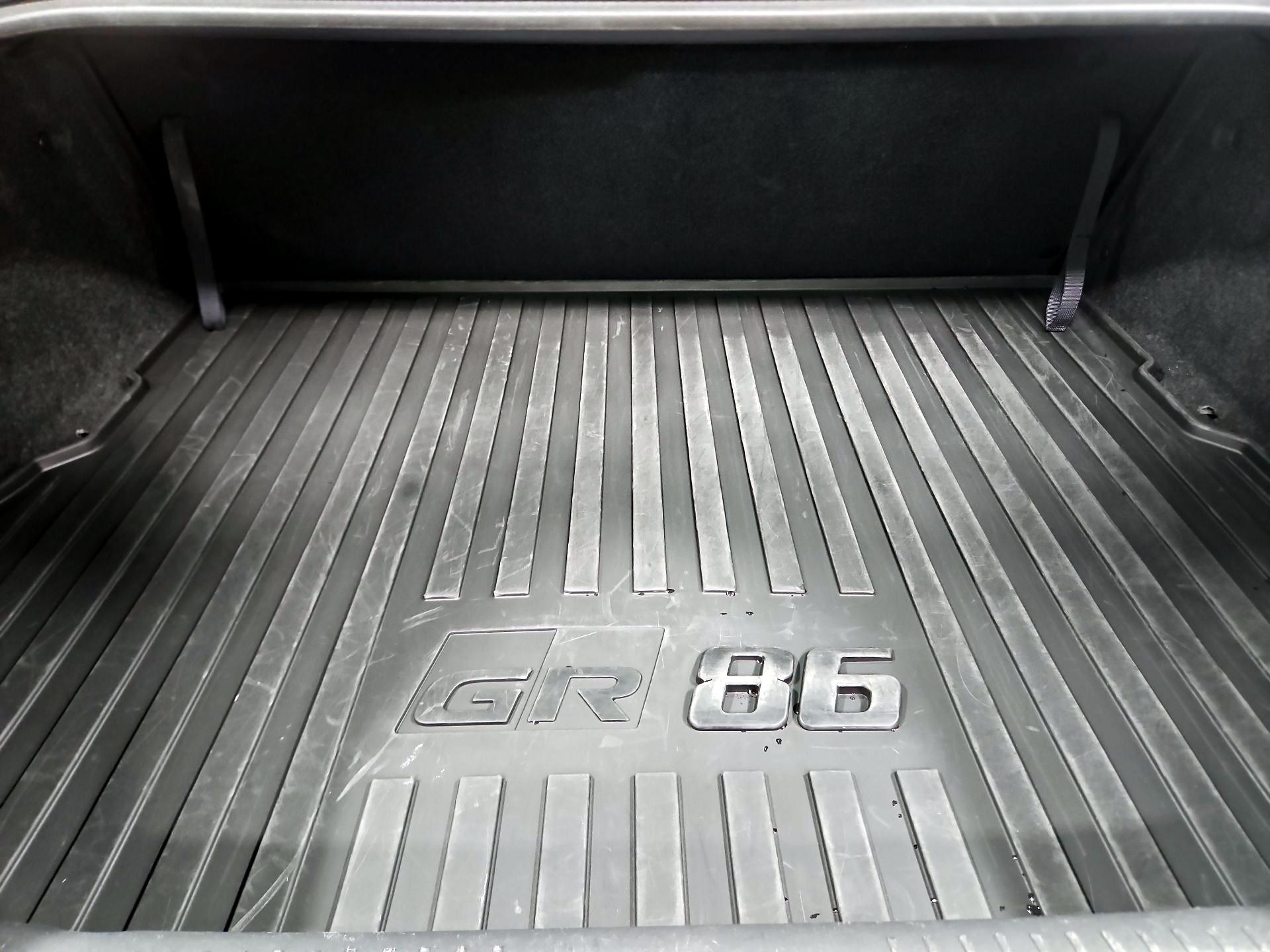 Thumbnail: 2023 Toyota GR86 - 20