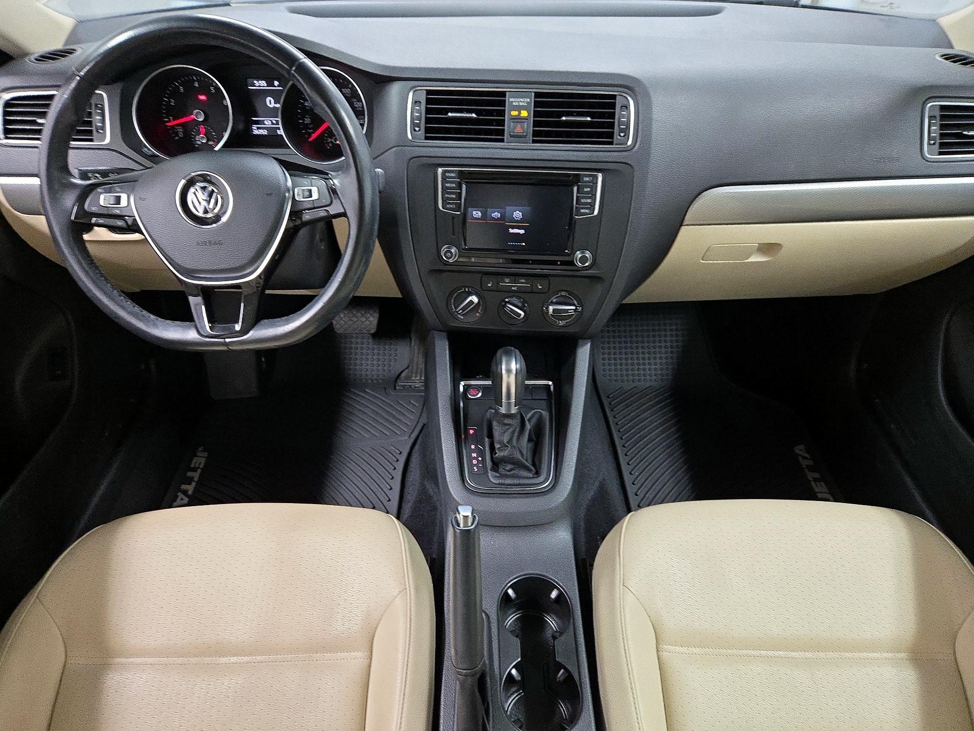 Thumbnail: 2018 Volkswagen Jetta - 9