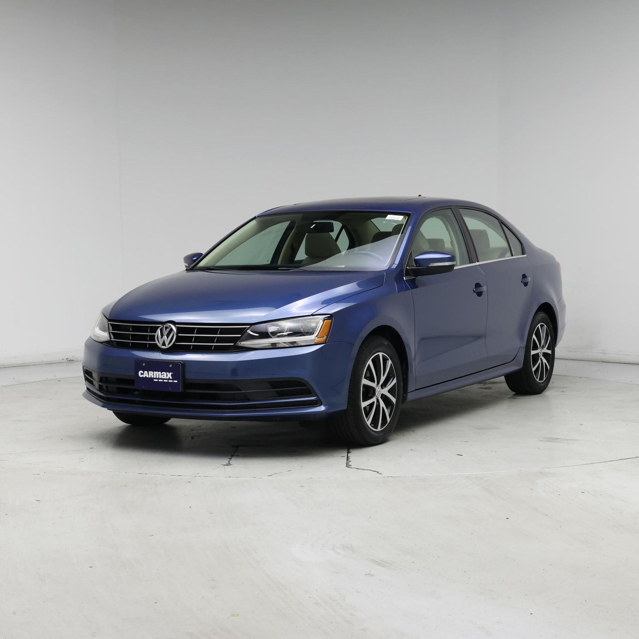 Thumbnail: 2018 Volkswagen Jetta - 4