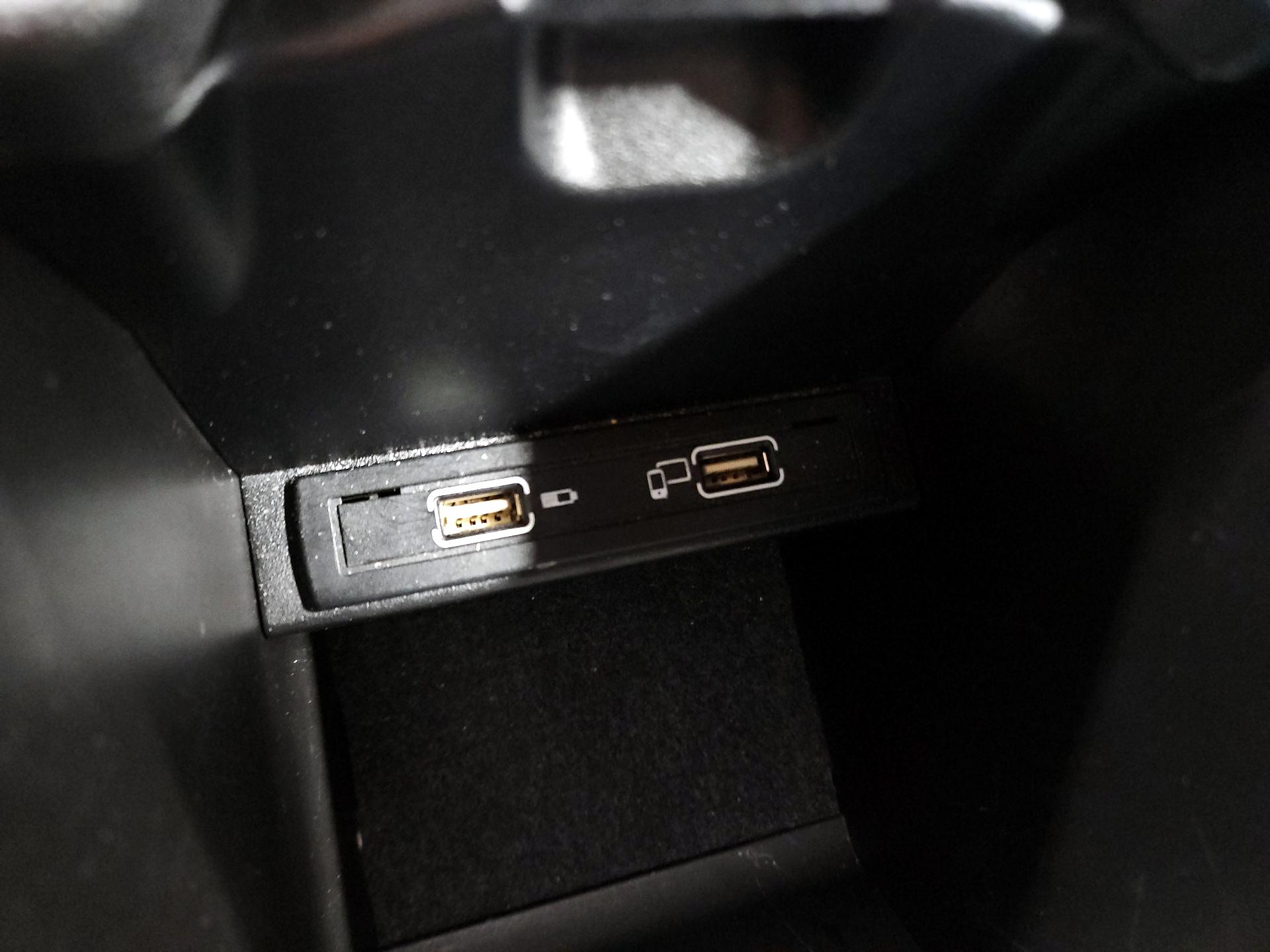 Thumbnail: 2018 Mercedes-Benz GLA - 19