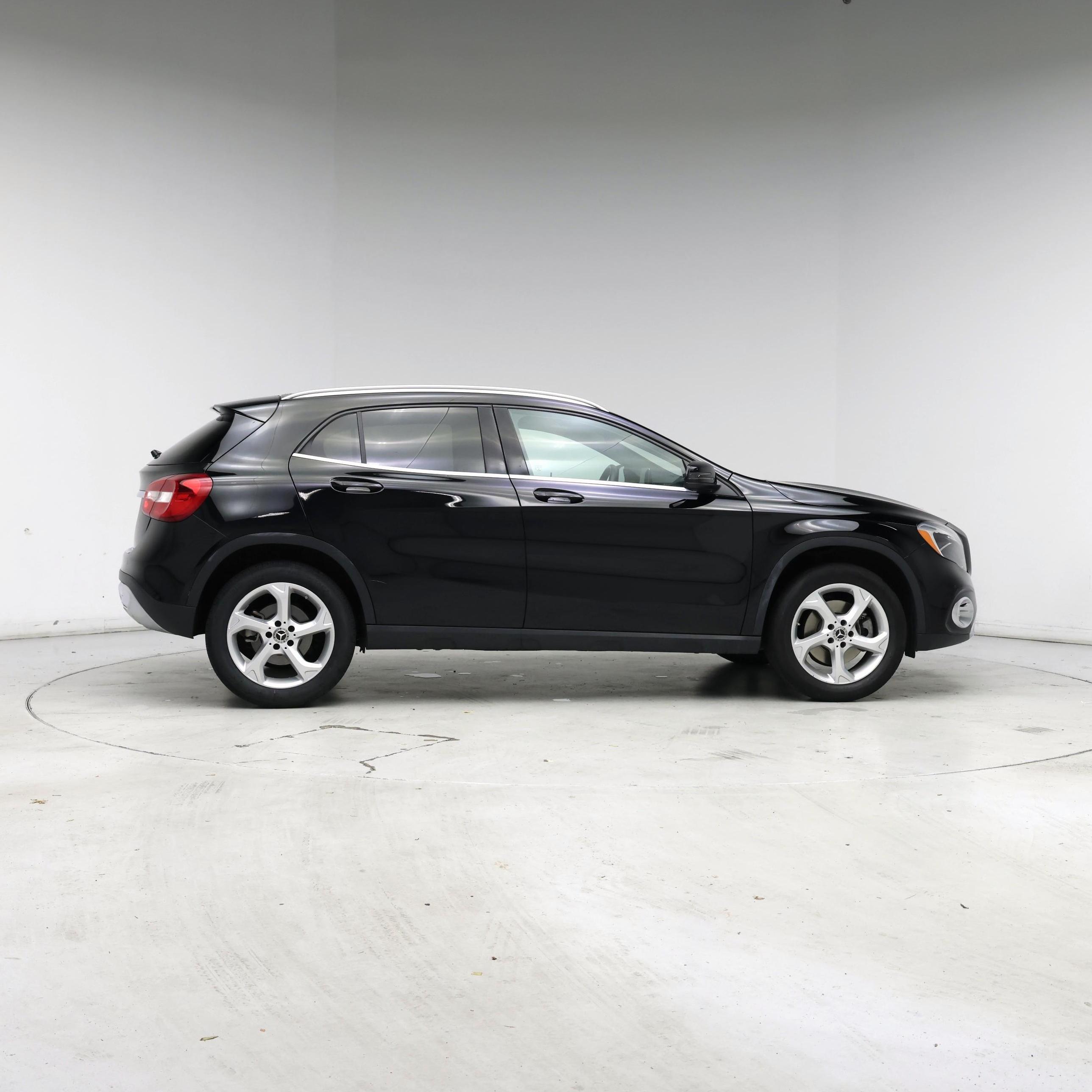 Thumbnail: 2018 Mercedes-Benz GLA - 7