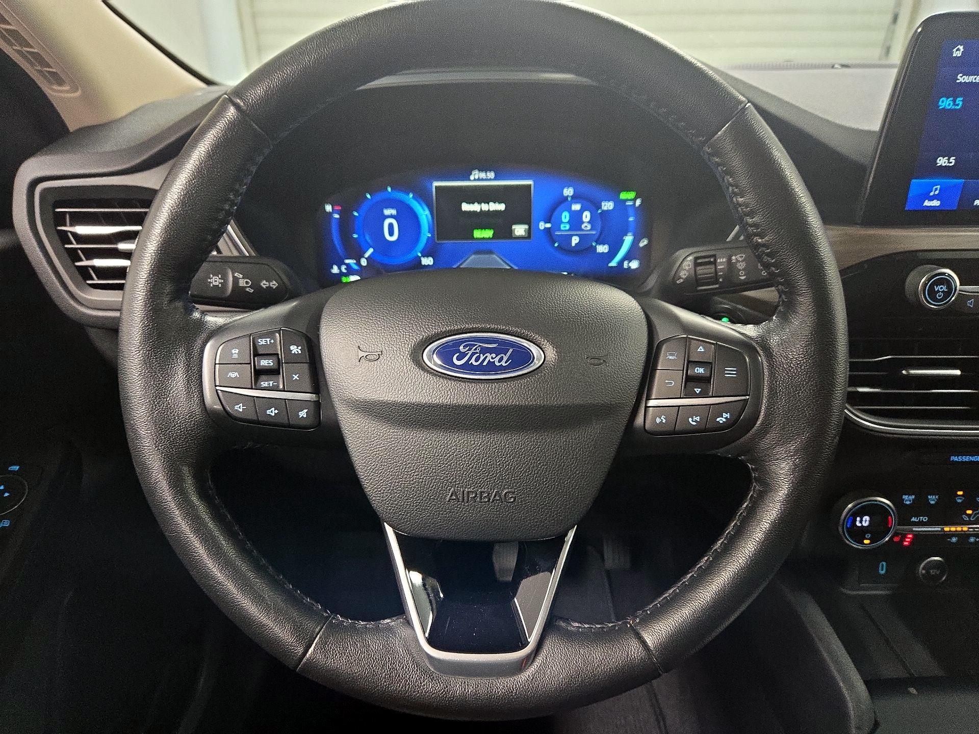 Thumbnail: 2020 Ford Escape - 10