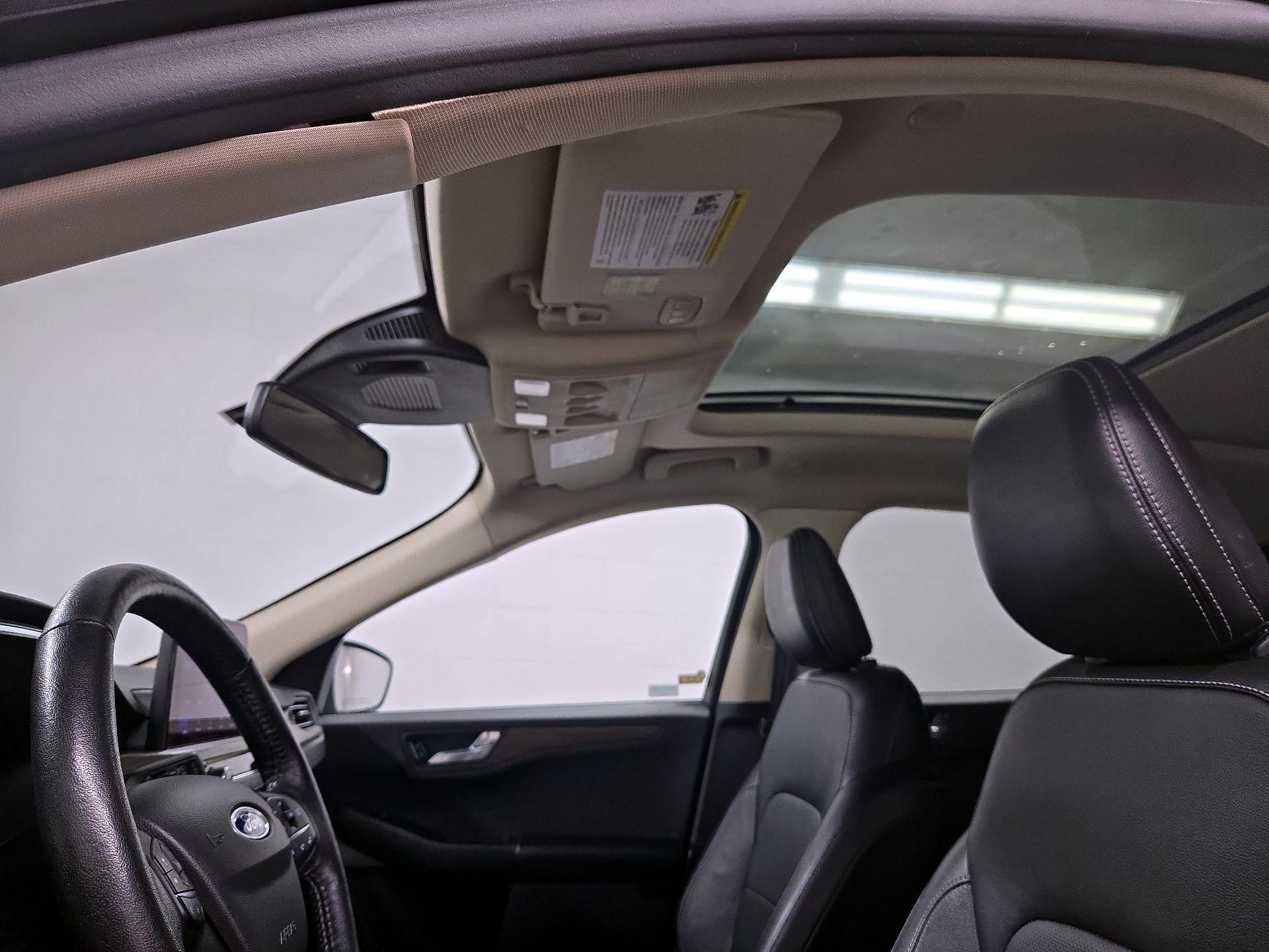 Thumbnail: 2020 Ford Escape - 20