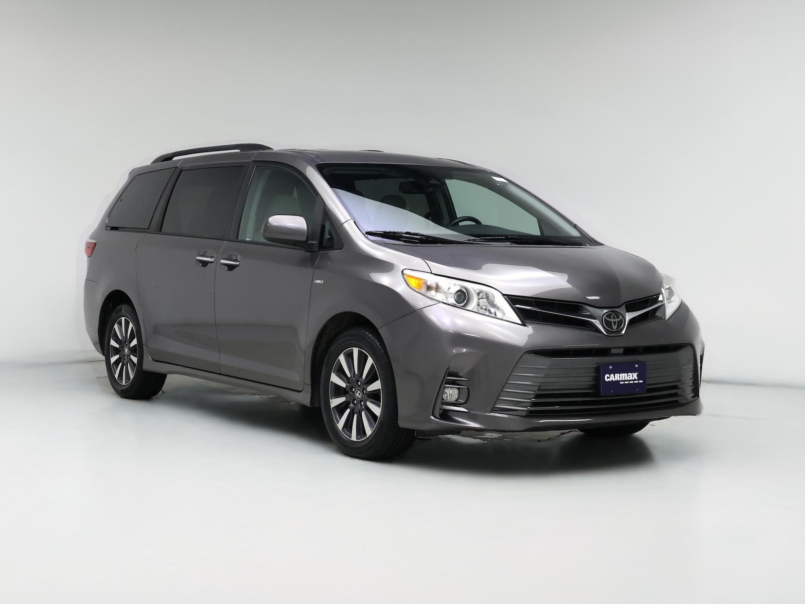 2020 Toyota Sienna XLE