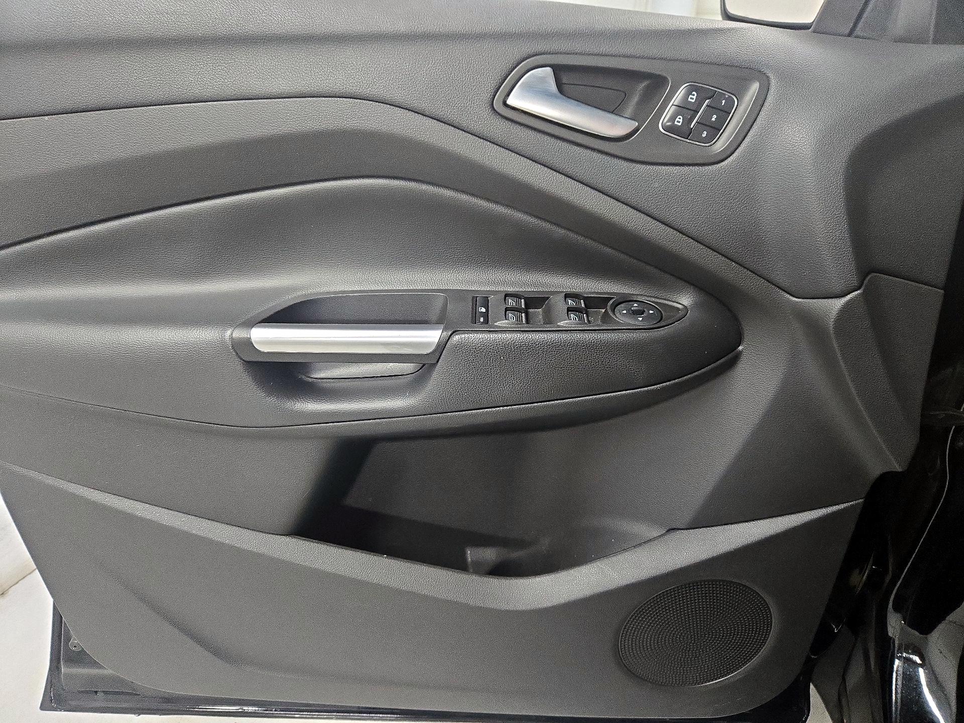 Thumbnail: 2018 Ford Escape - 12