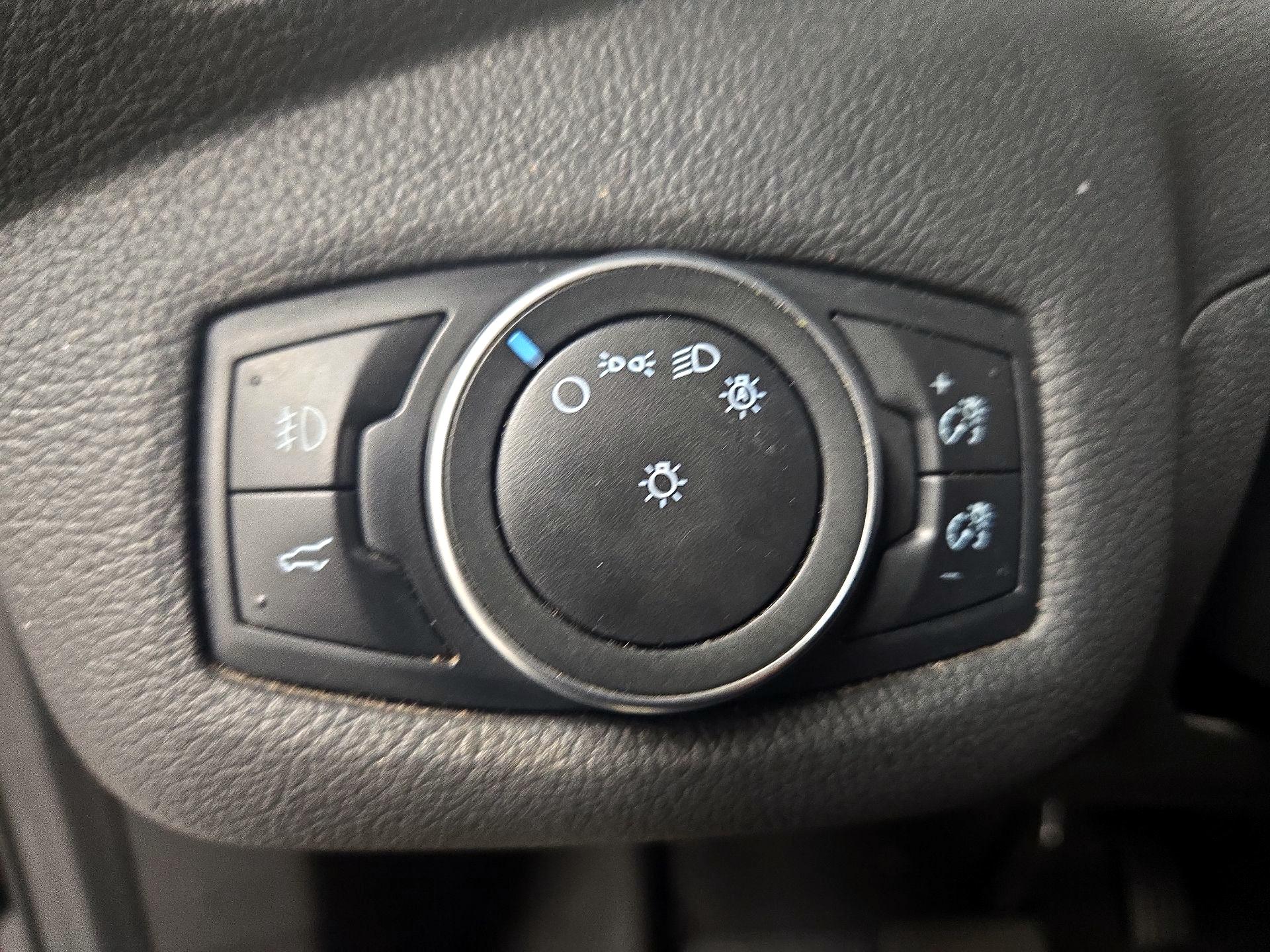 Thumbnail: 2018 Ford Escape - 13