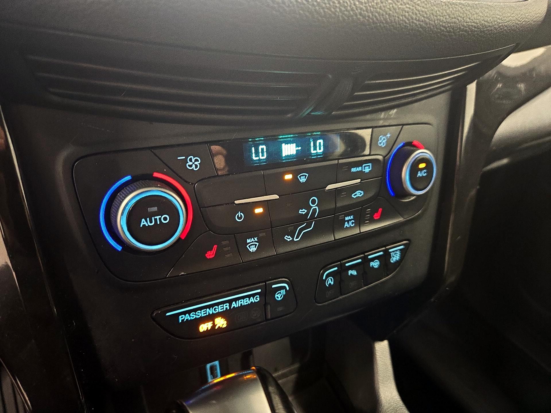 Thumbnail: 2018 Ford Escape - 17