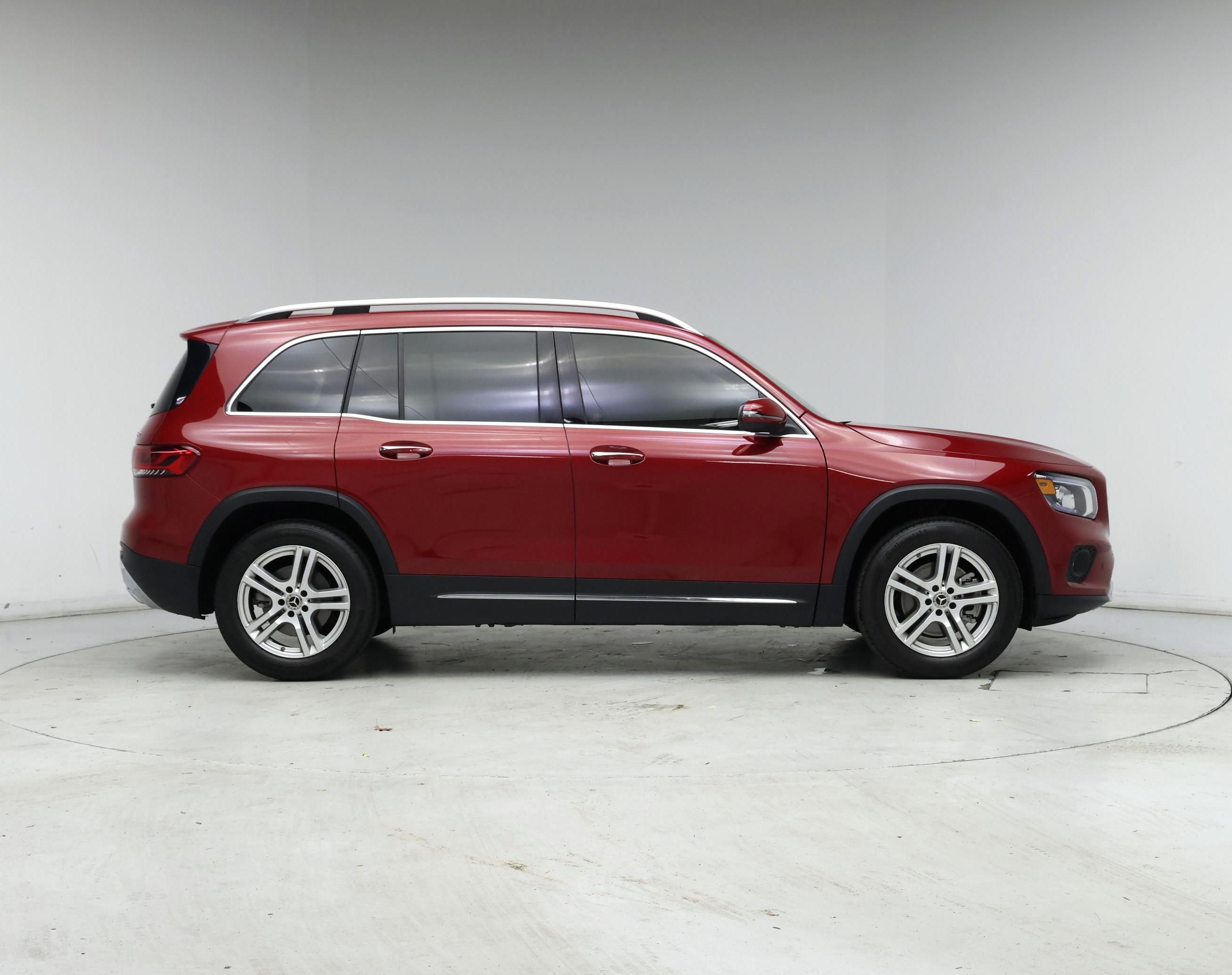 Thumbnail: 2022 Mercedes-Benz GLB - 7