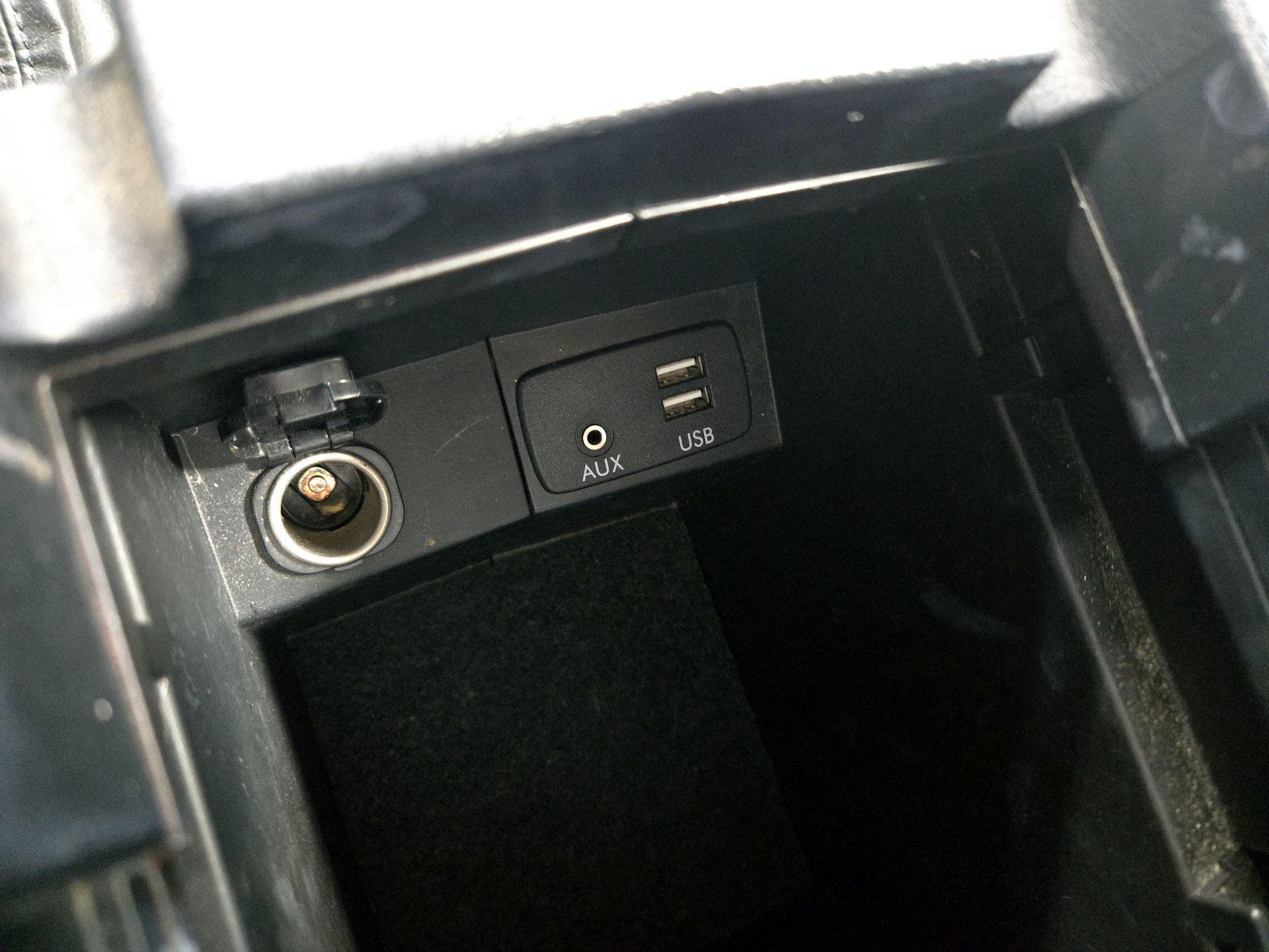 Thumbnail: 2017 Subaru Forester - 18