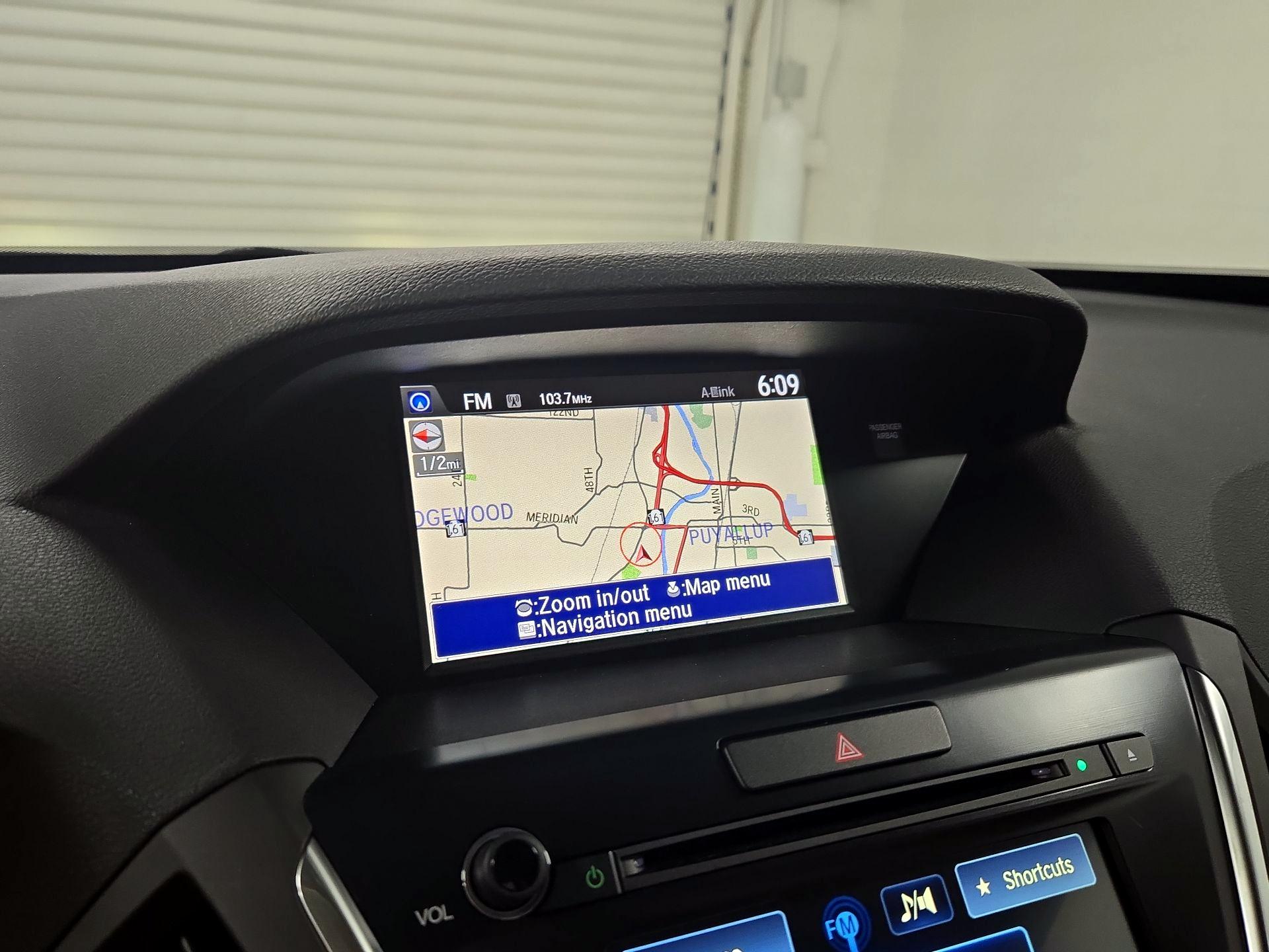 Thumbnail: 2017 Acura MDX - 14