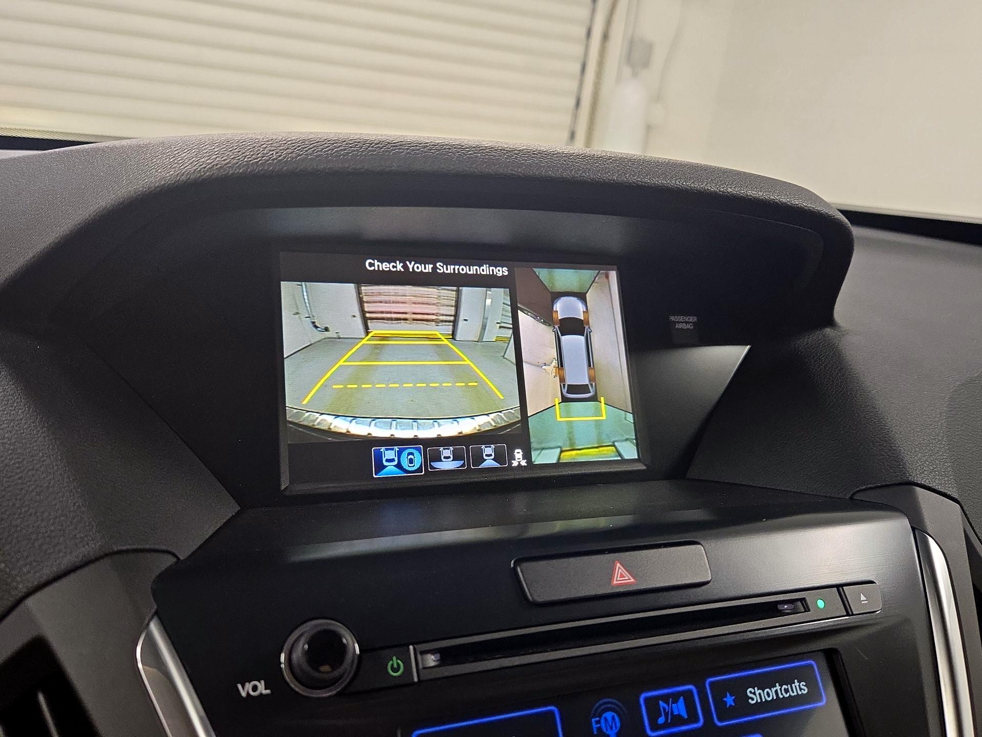 Thumbnail: 2017 Acura MDX - 15