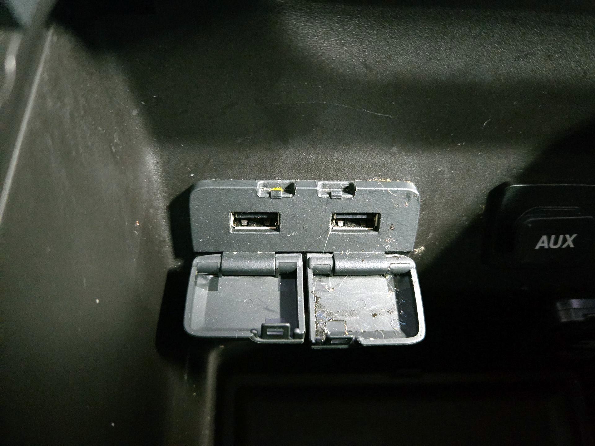 Thumbnail: 2017 Acura MDX - 19