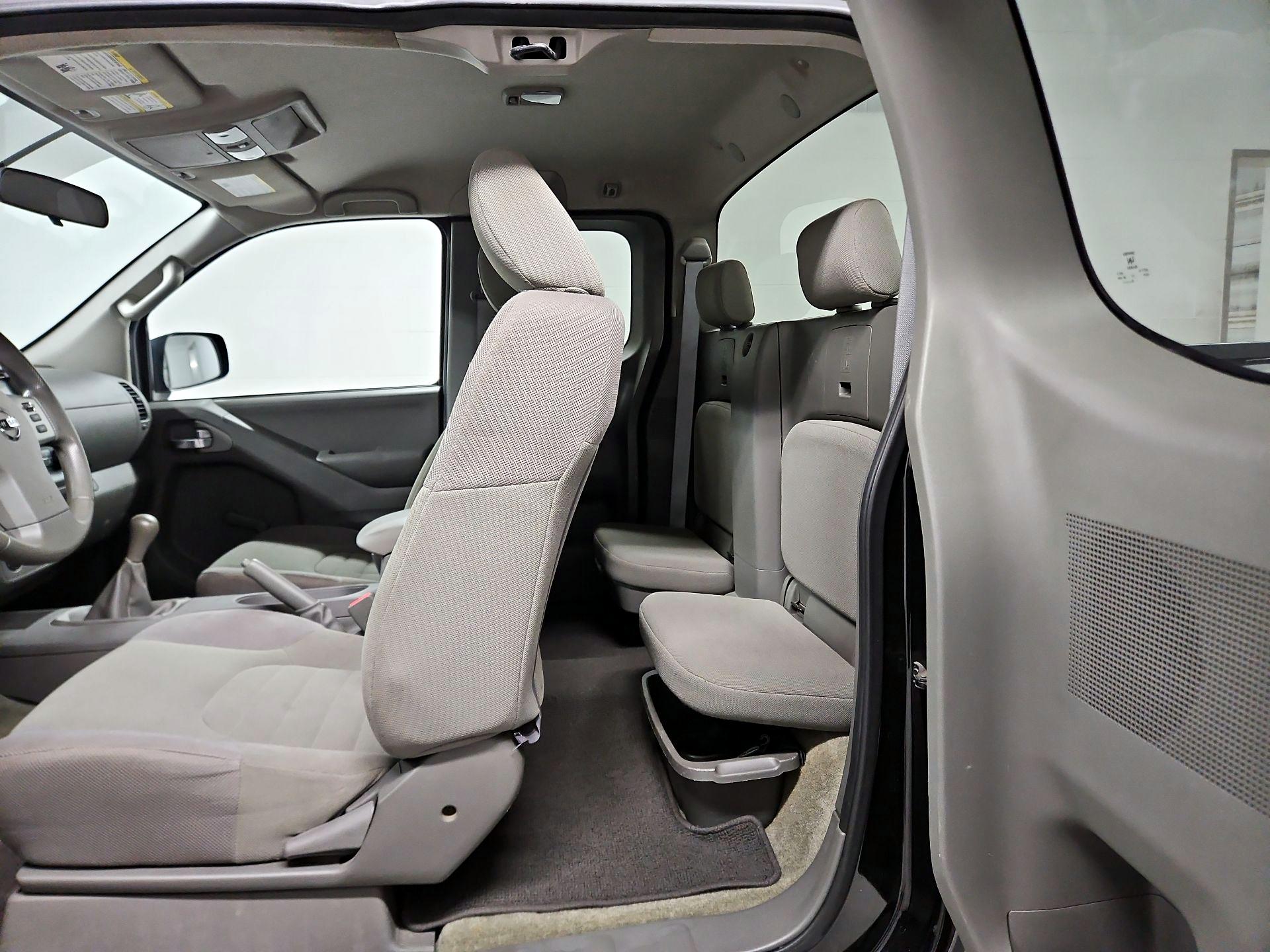 Thumbnail: 2016 Nissan Frontier - 19