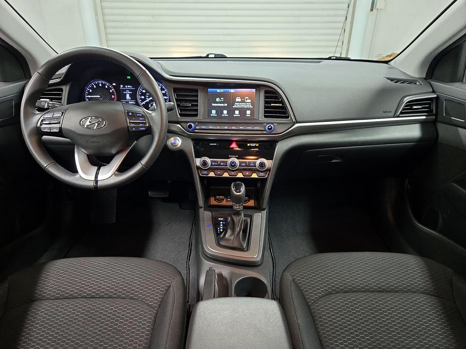 Thumbnail: 2020 Hyundai Elantra - 9