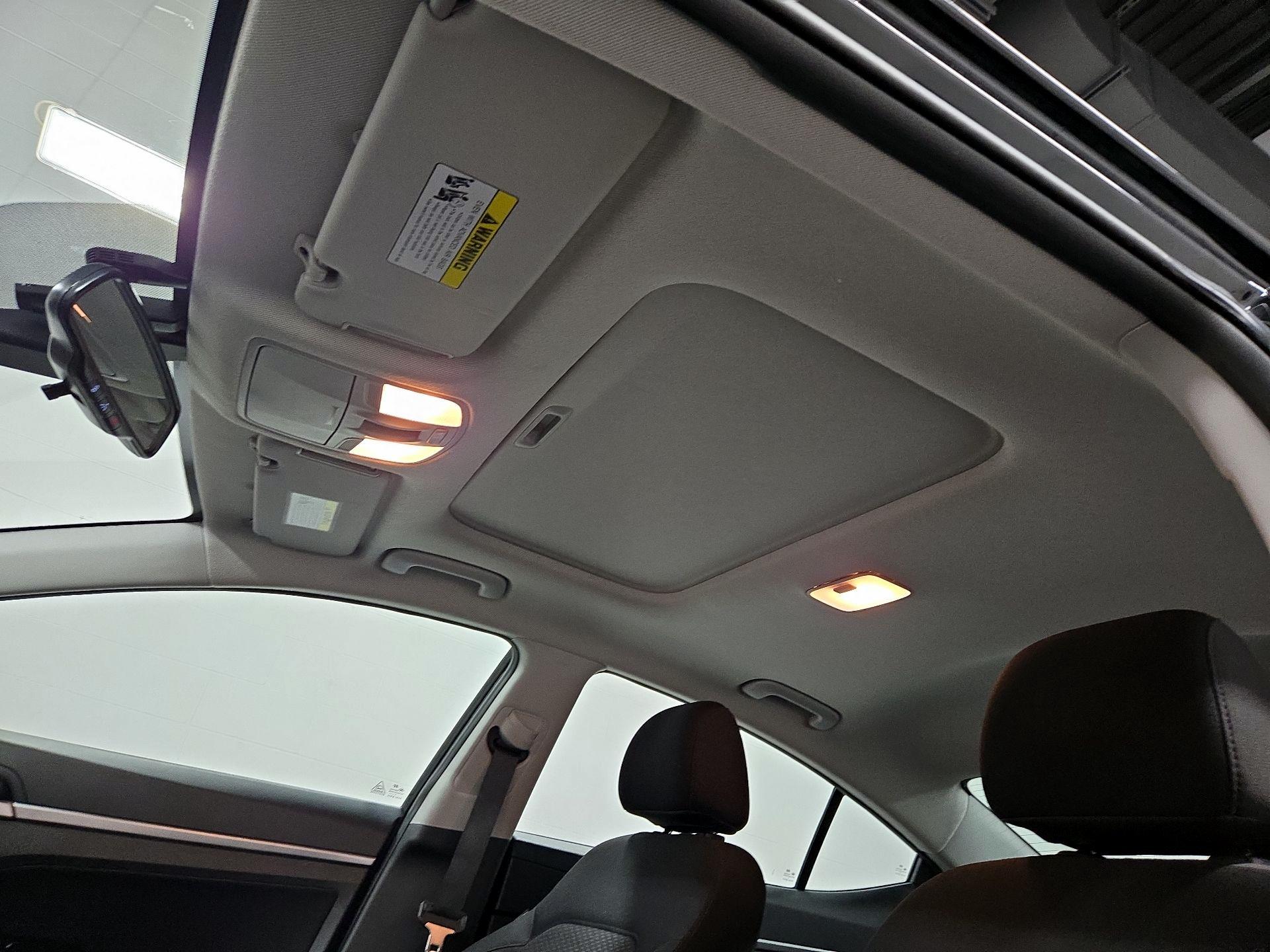 Thumbnail: 2020 Hyundai Elantra - 19