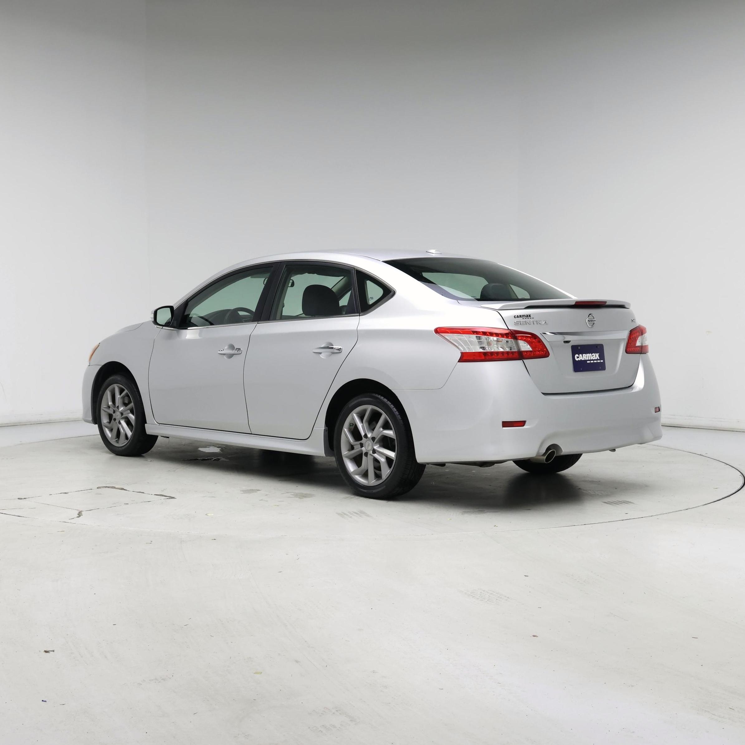 Thumbnail: 2015 Nissan Sentra - 2