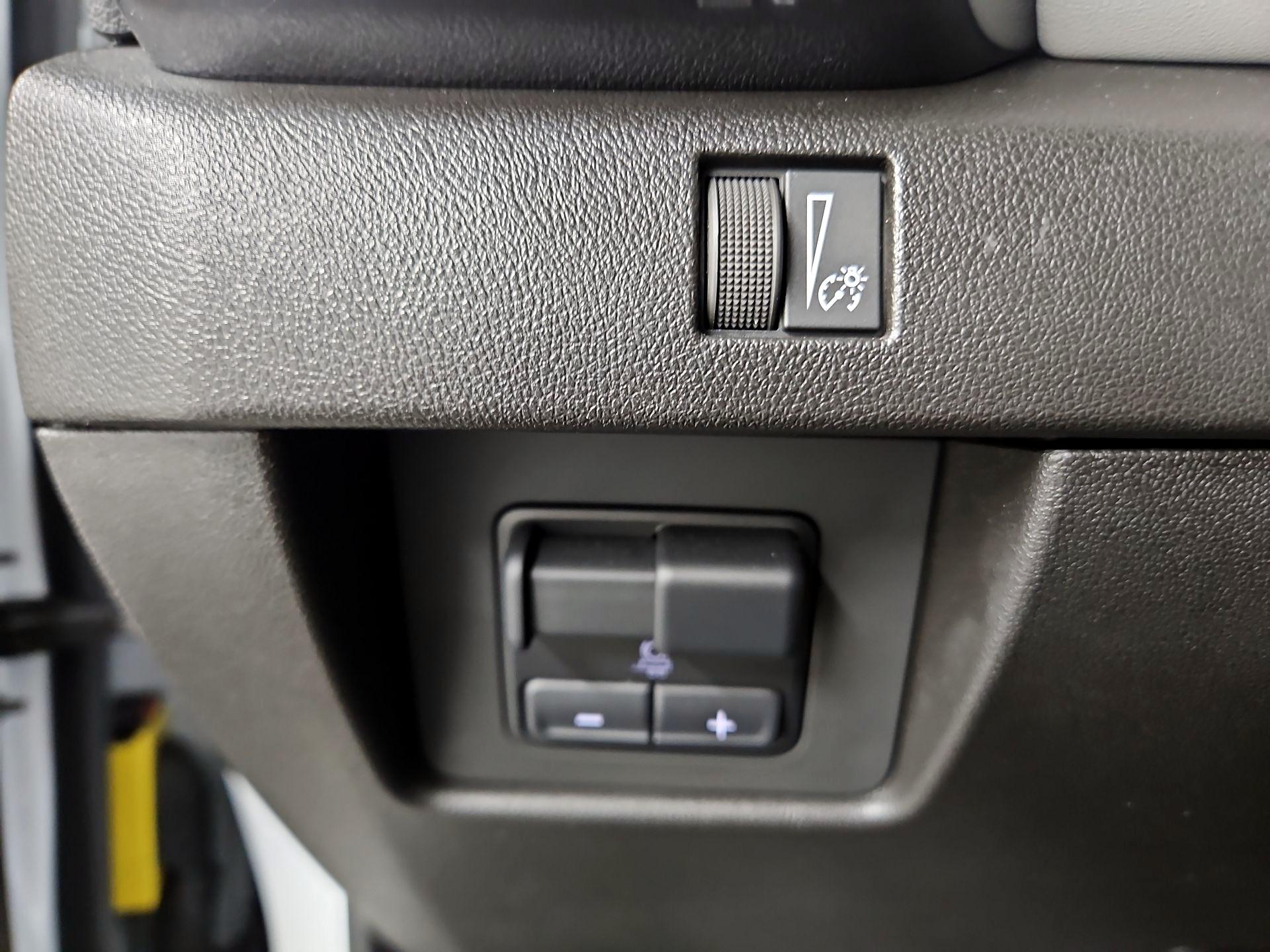 Thumbnail: 2024 GMC Canyon - 13