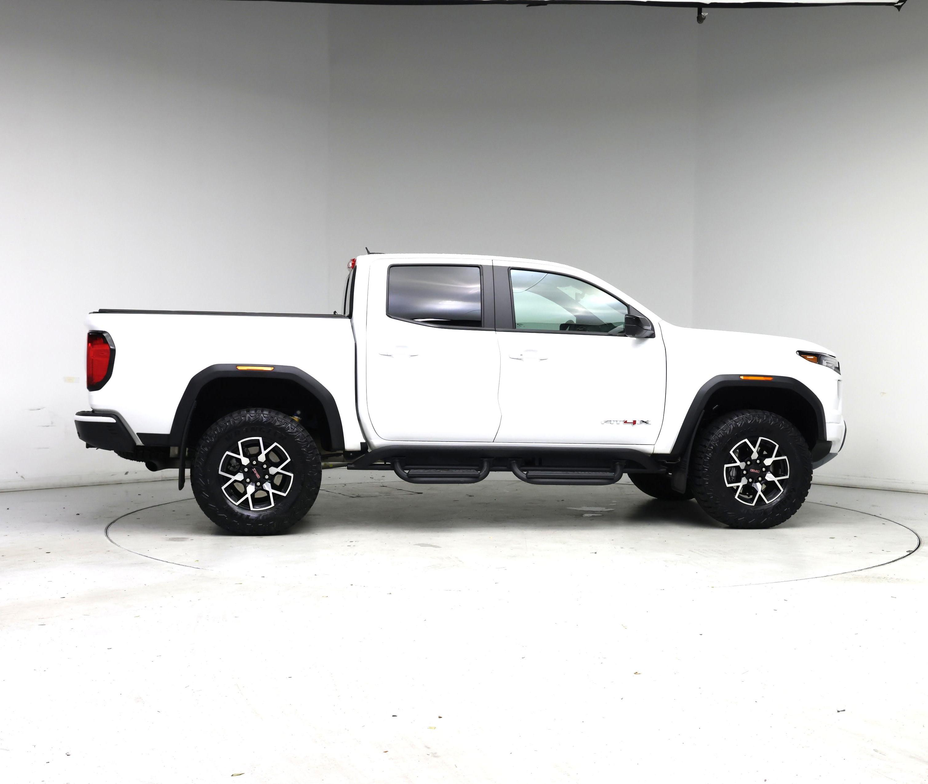 Thumbnail: 2024 GMC Canyon - 7