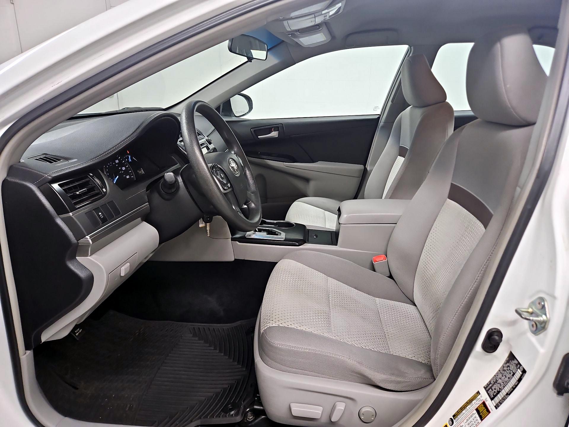 Thumbnail: 2014 Toyota Camry - 11