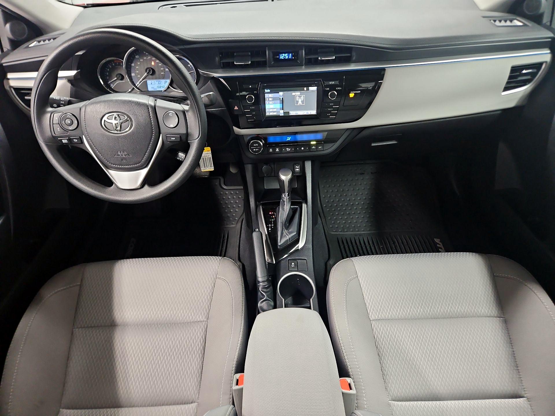 Thumbnail: 2015 Toyota Corolla - 9