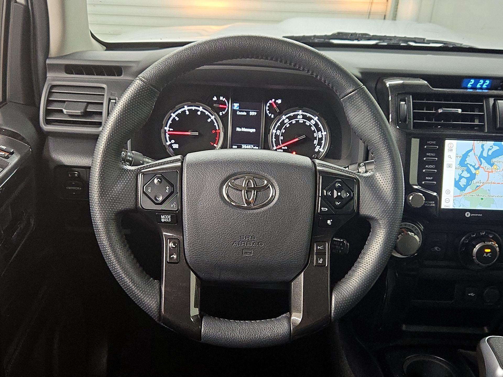 Thumbnail: 2021 Toyota 4Runner - 10