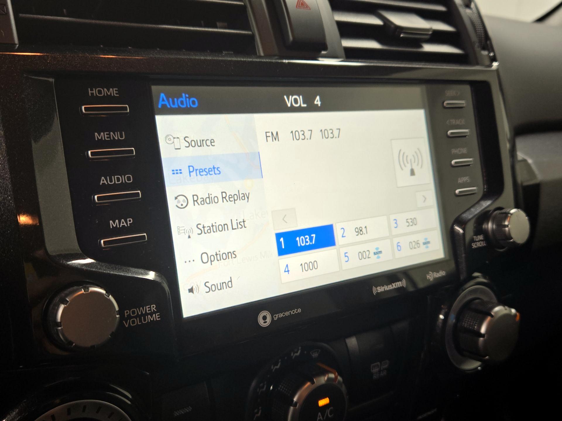 Thumbnail: 2021 Toyota 4Runner - 16