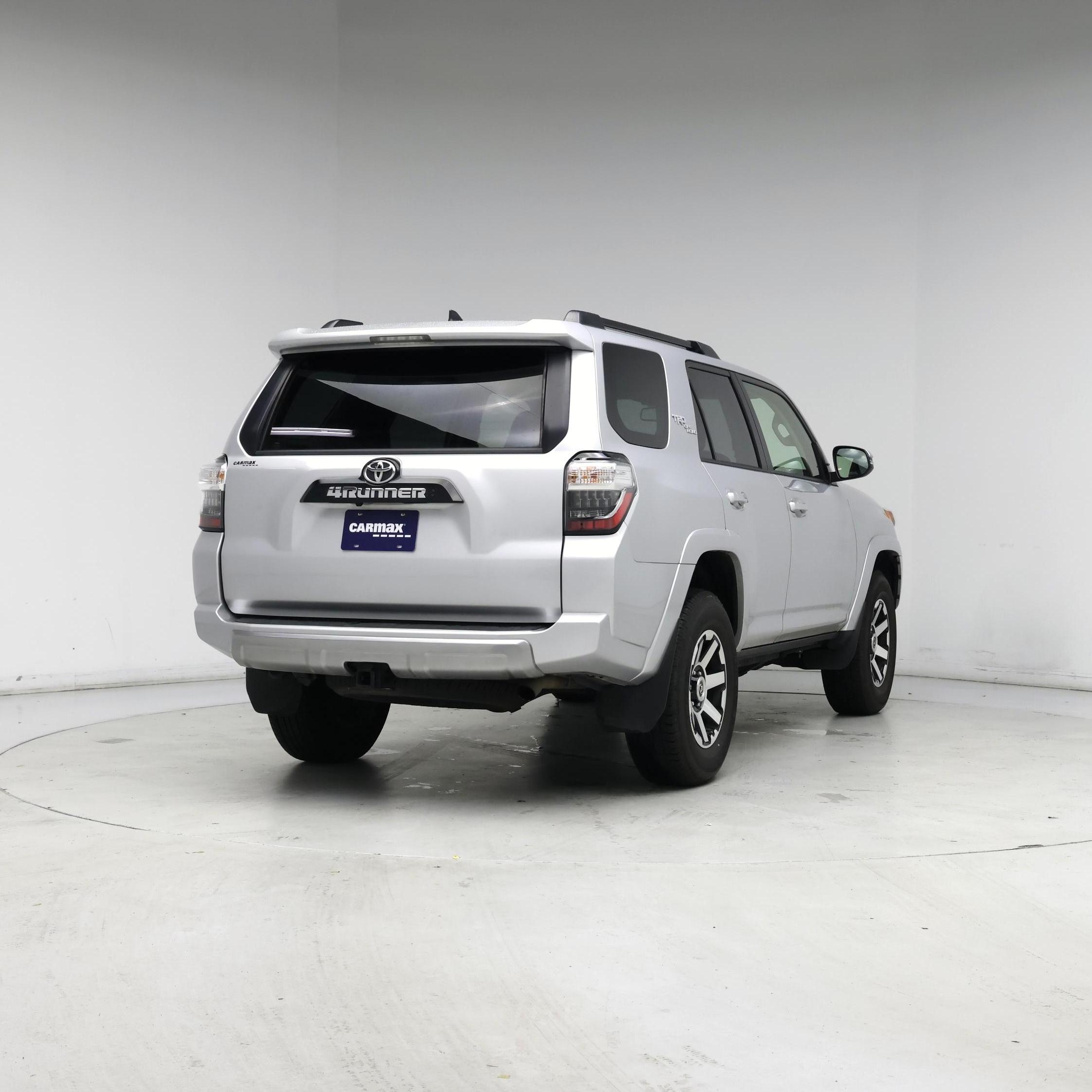 Thumbnail: 2021 Toyota 4Runner - 8
