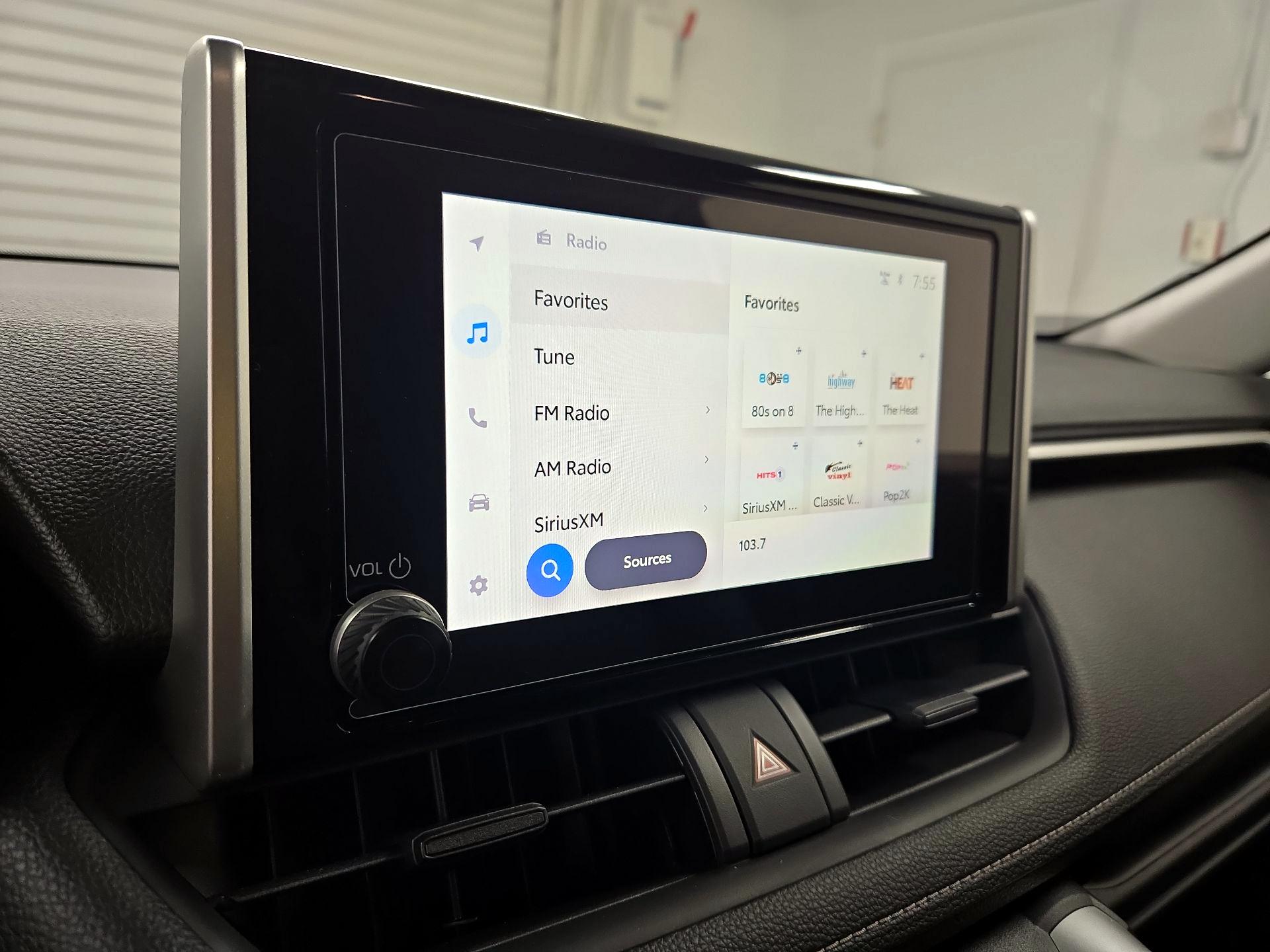 Thumbnail: 2025 Toyota RAV4 - 15