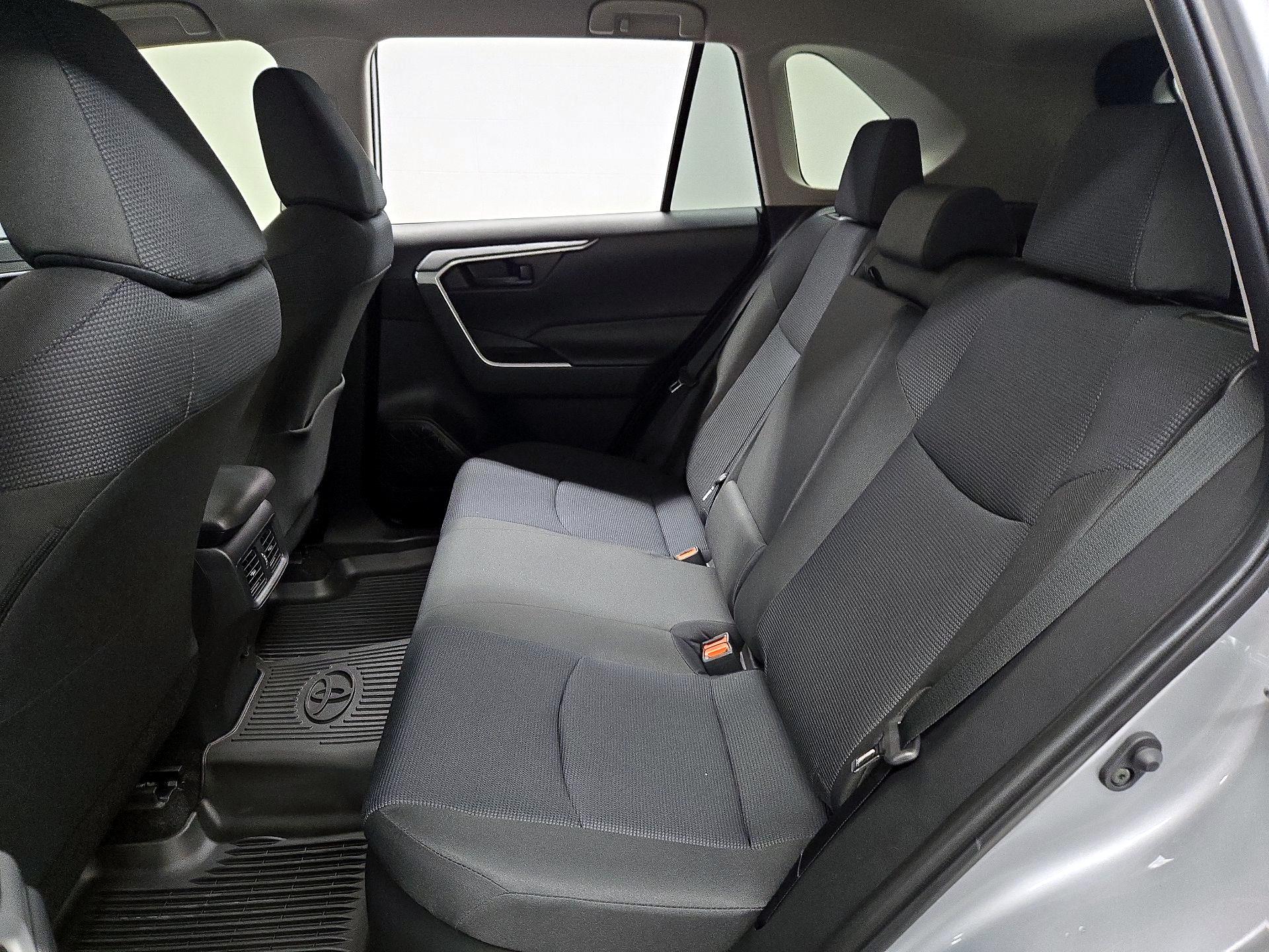 Thumbnail: 2025 Toyota RAV4 - 19