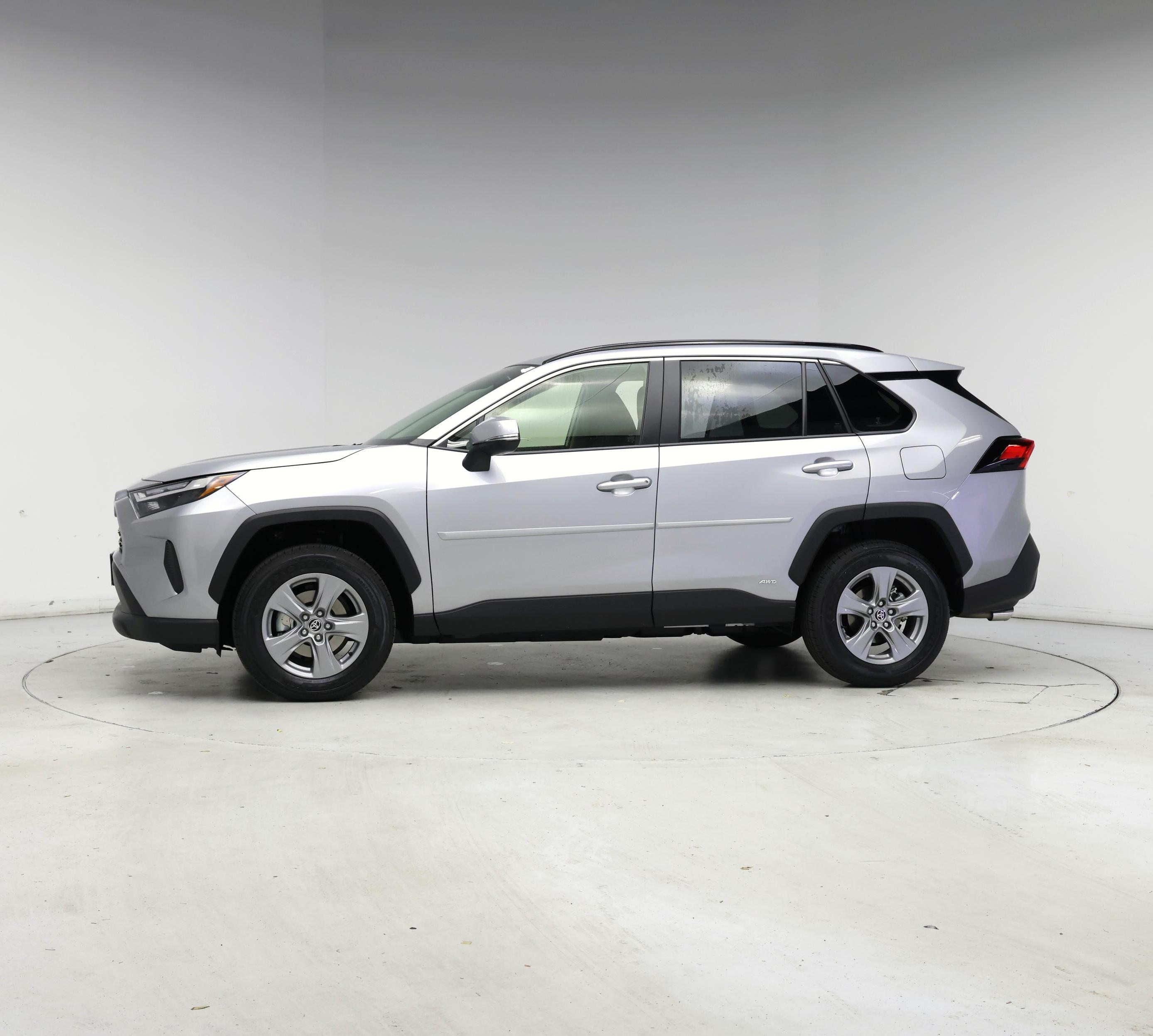 Thumbnail: 2025 Toyota RAV4 - 3